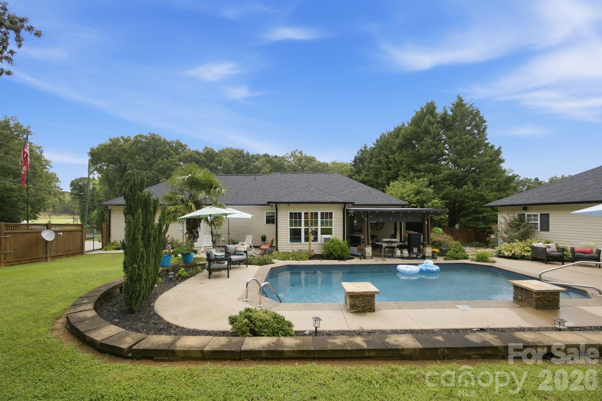 359 Huffstetler Lake Road Property Photo 35