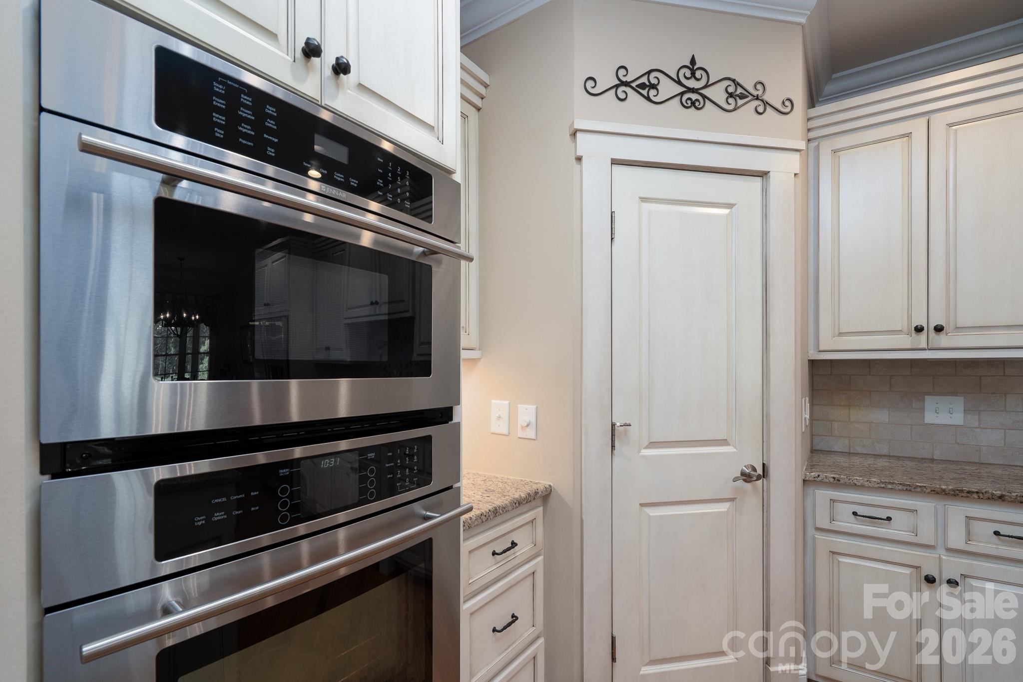 347 Millingport Lane Property Photo 14