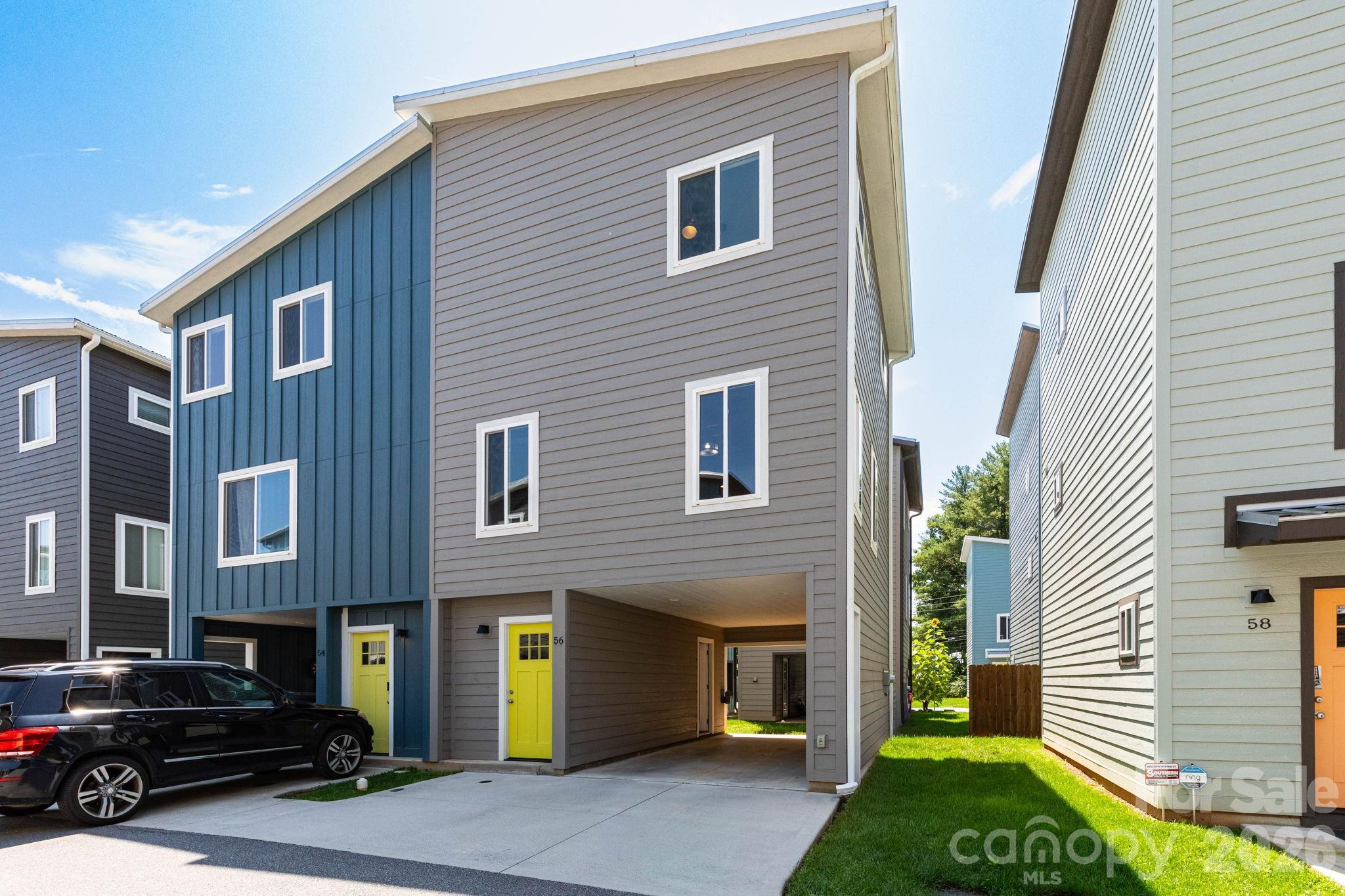 56 W Cascade Street Property Photo 1