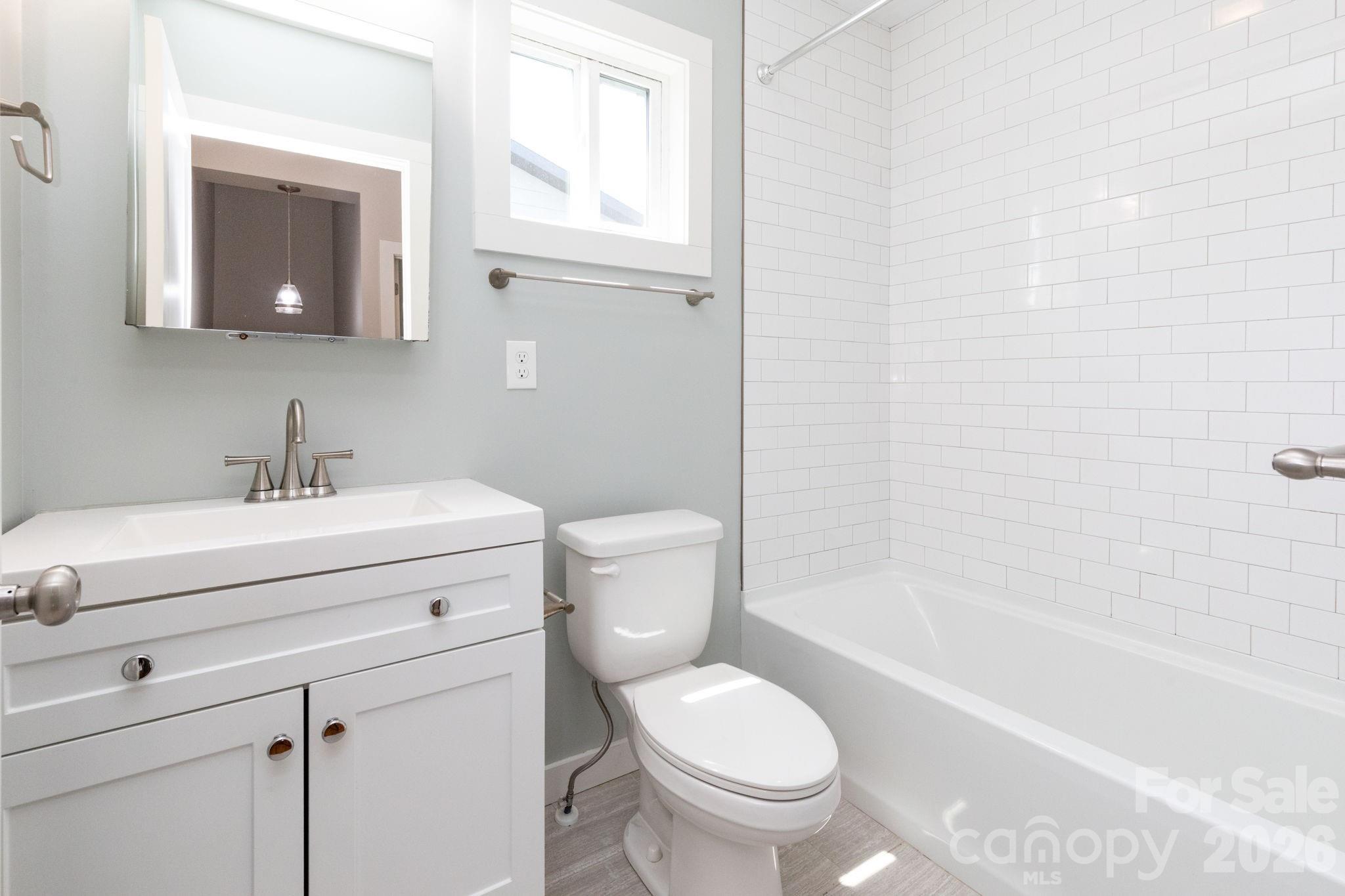 56 W Cascade Street Property Photo 17
