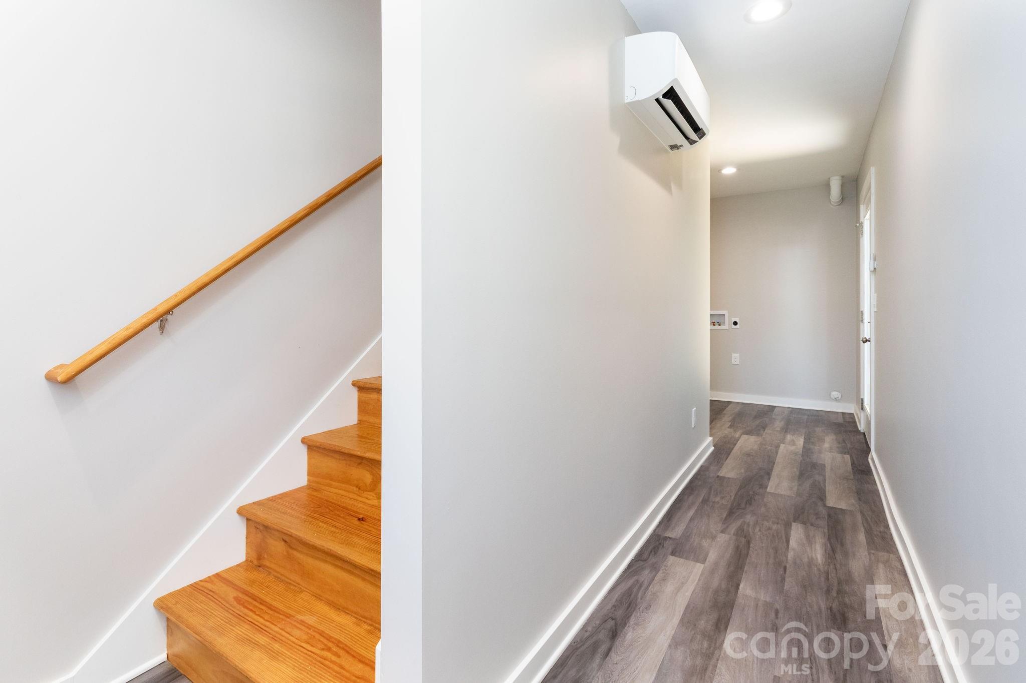 56 W Cascade Street Property Photo 18