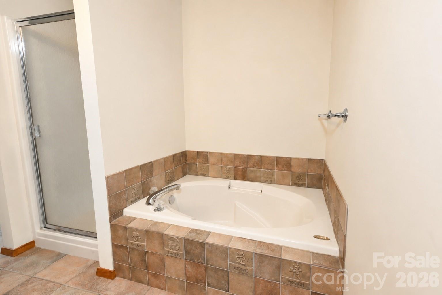 3711 Blendwood Lane Property Photo 16