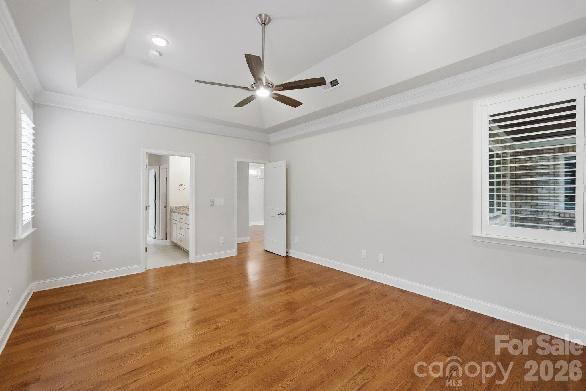 6103 Gold Springs Way Property Photo 12
