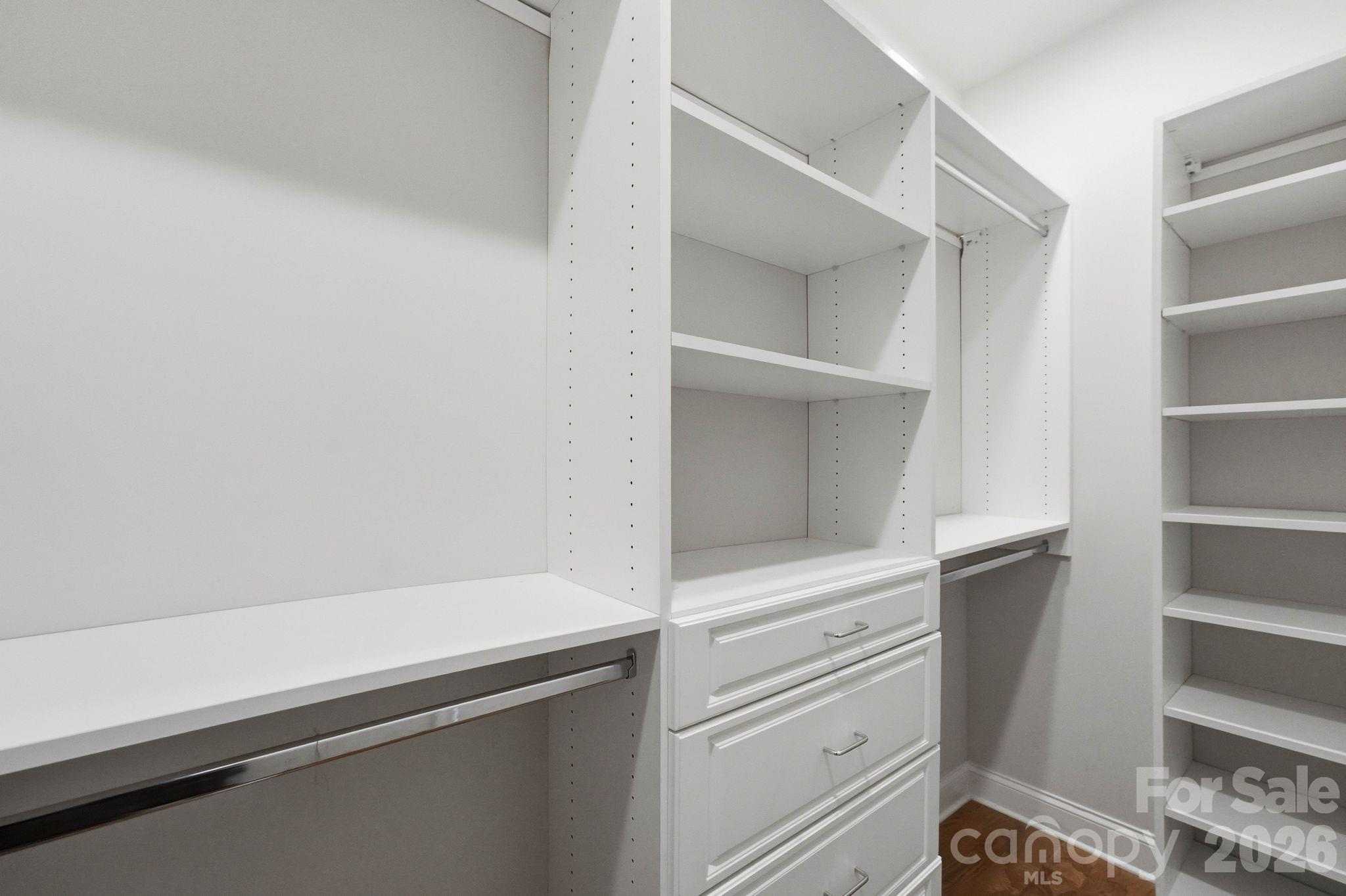6103 Gold Springs Way Property Photo 17
