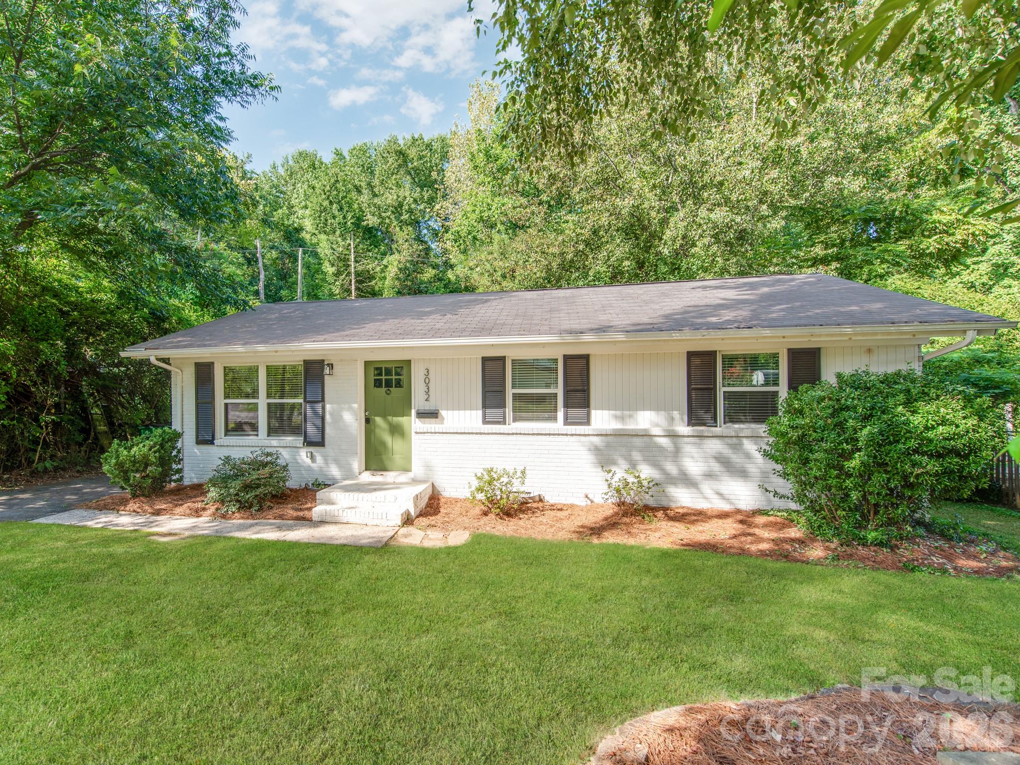 3032 Edsel Place Property Photo 4