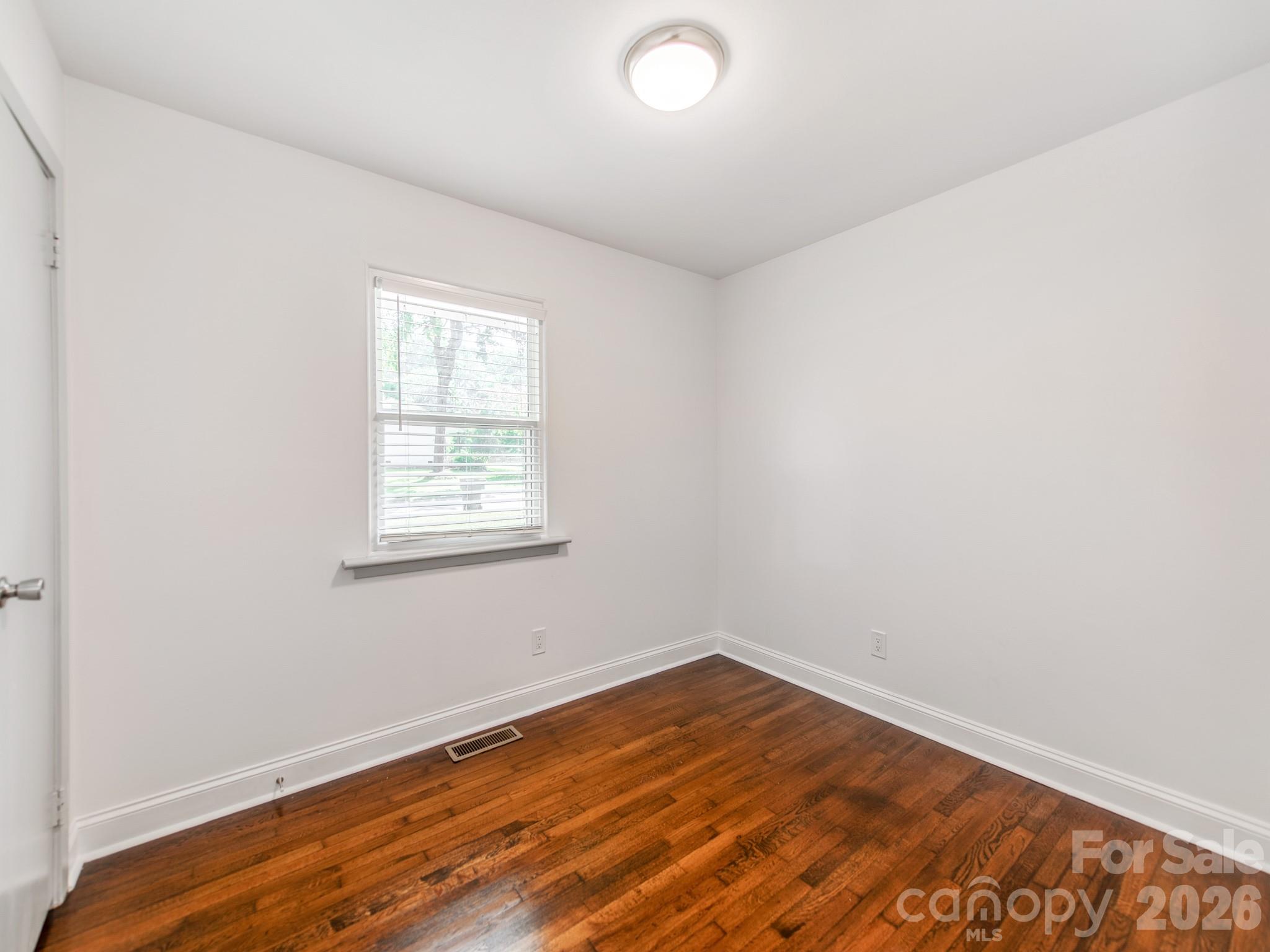 3032 Edsel Place Property Photo 18