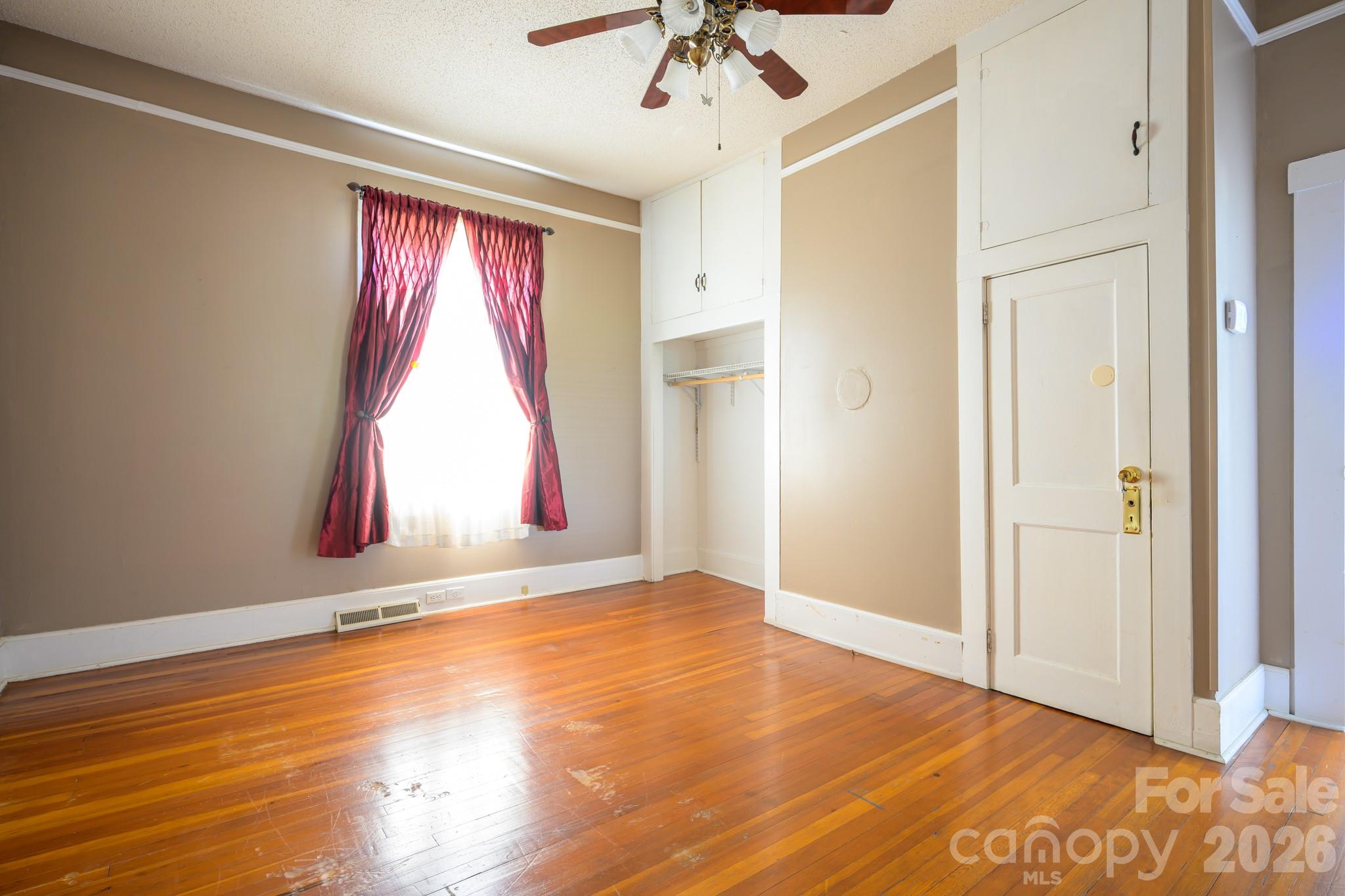 580 Baldwin Avenue Property Photo 3