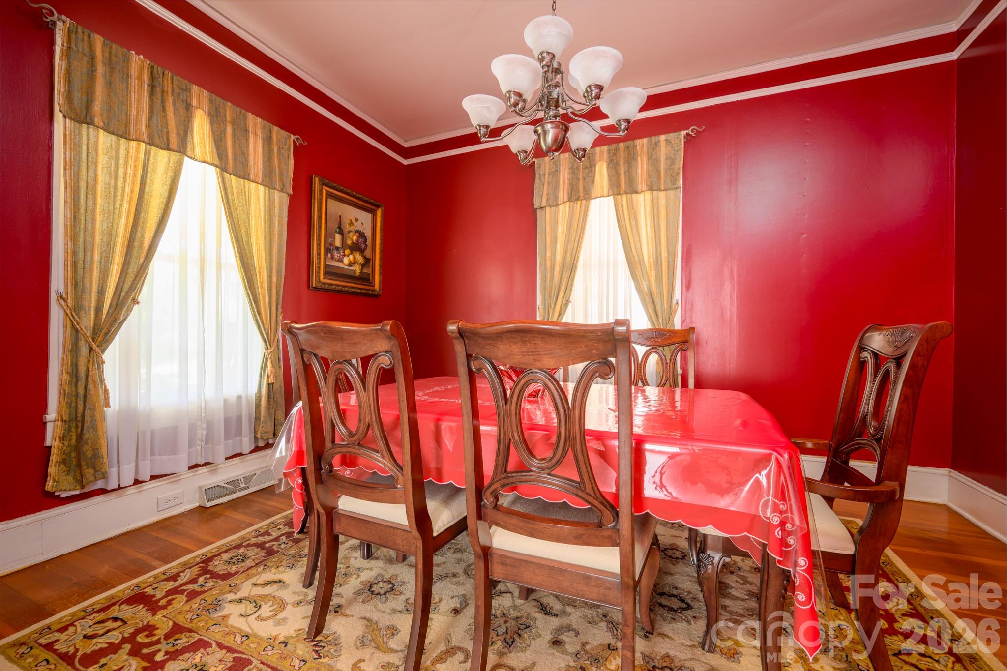 580 Baldwin Avenue Property Photo 4