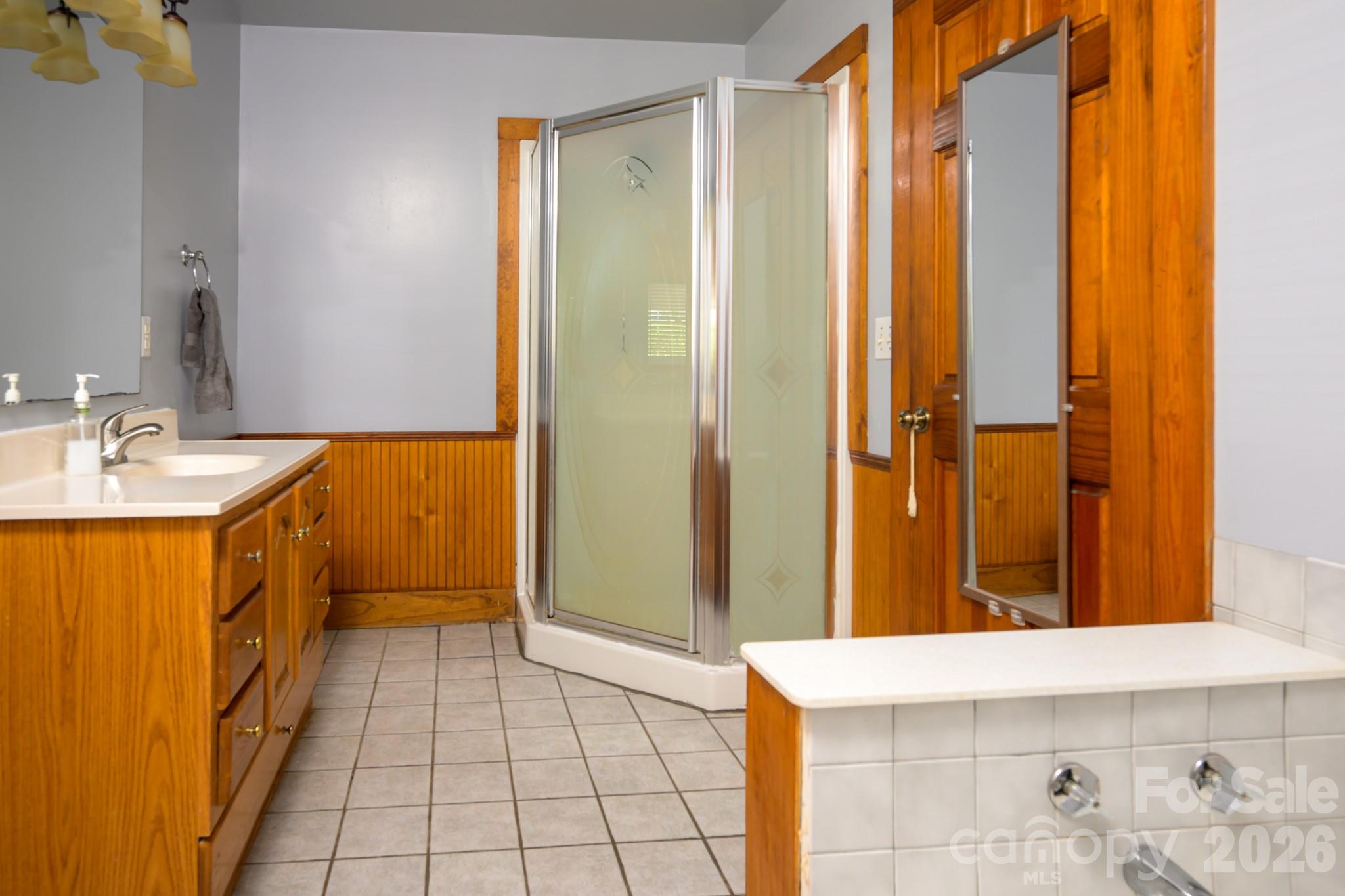 580 Baldwin Avenue Property Photo 6