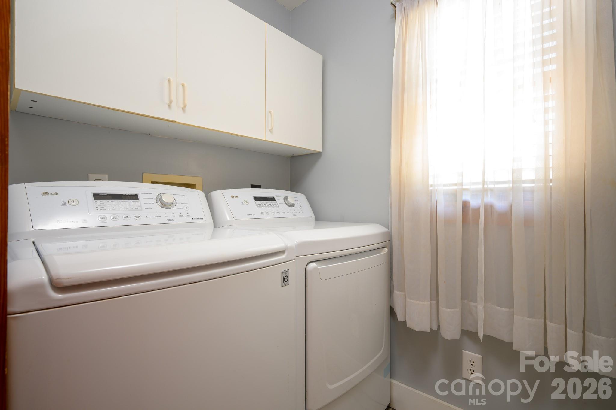 580 Baldwin Avenue Property Photo 8