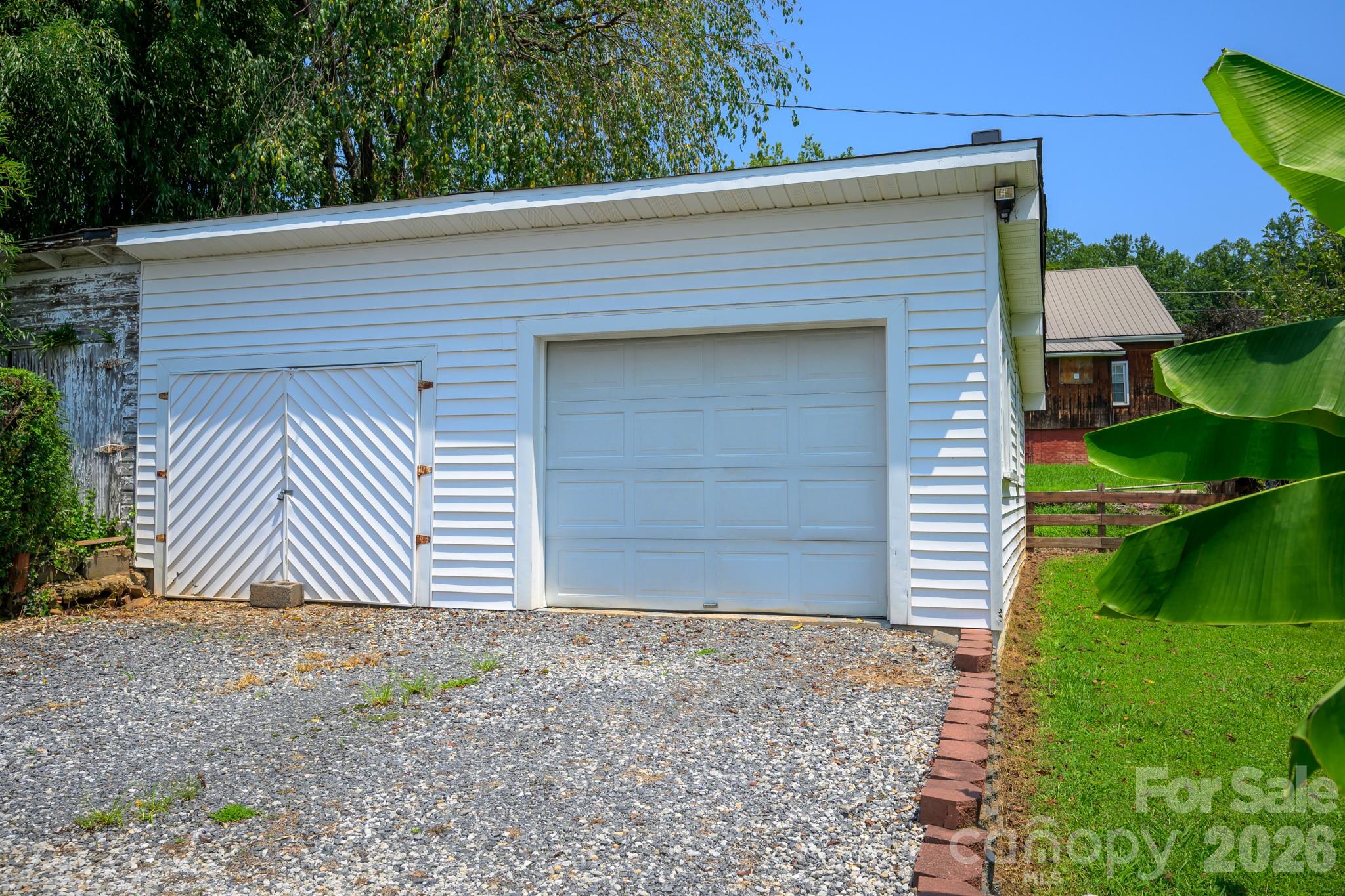 580 Baldwin Avenue Property Photo 13
