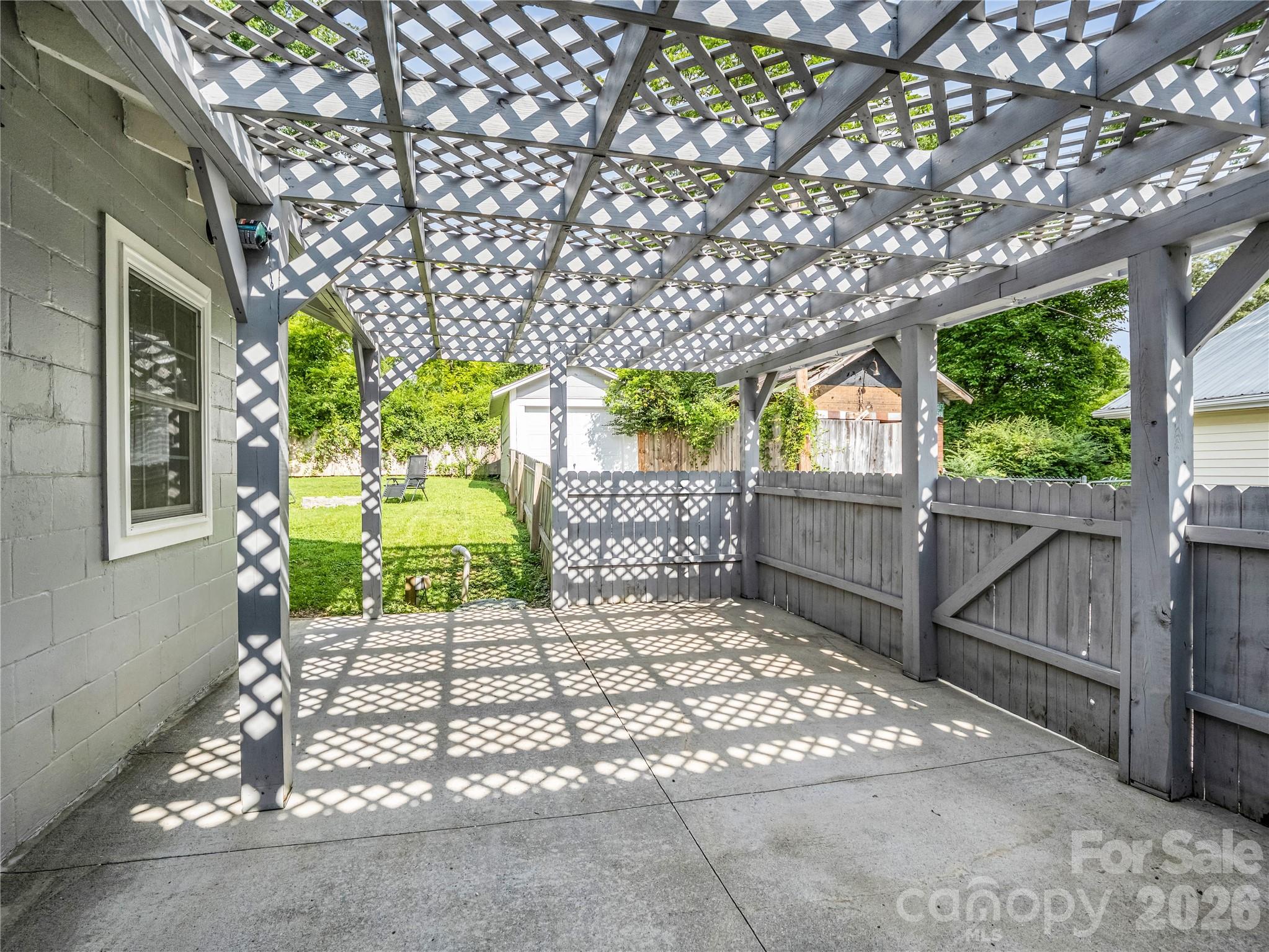116 Beverly Avenue Property Photo 21