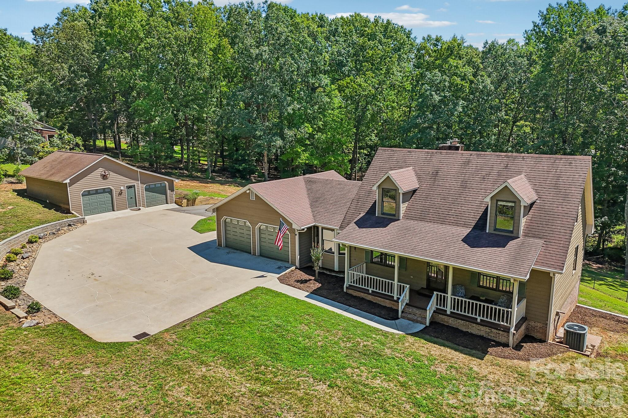 158 Mallard Drive Property Photo 3
