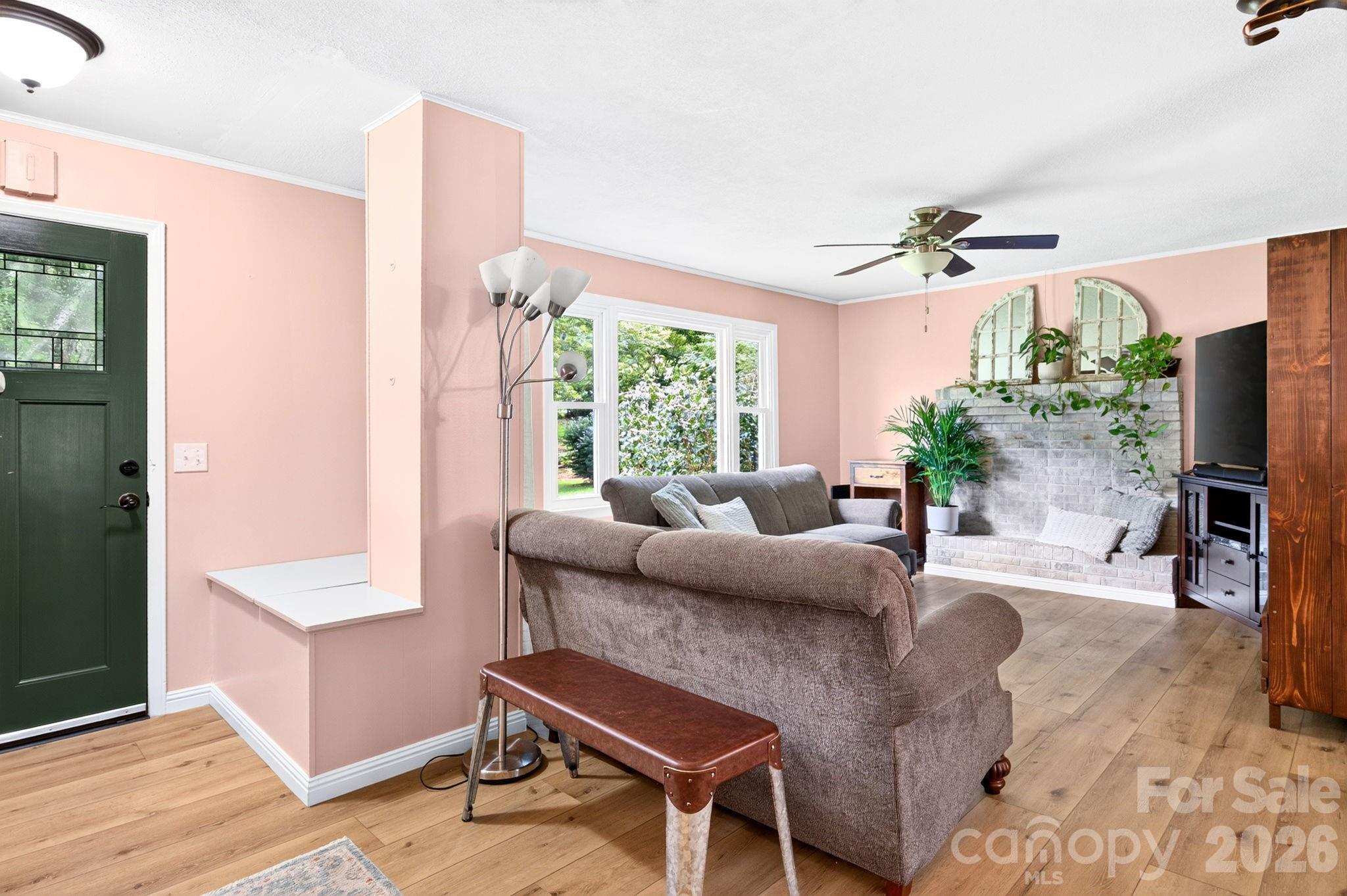 1244 Macktown Road Property Photo 6