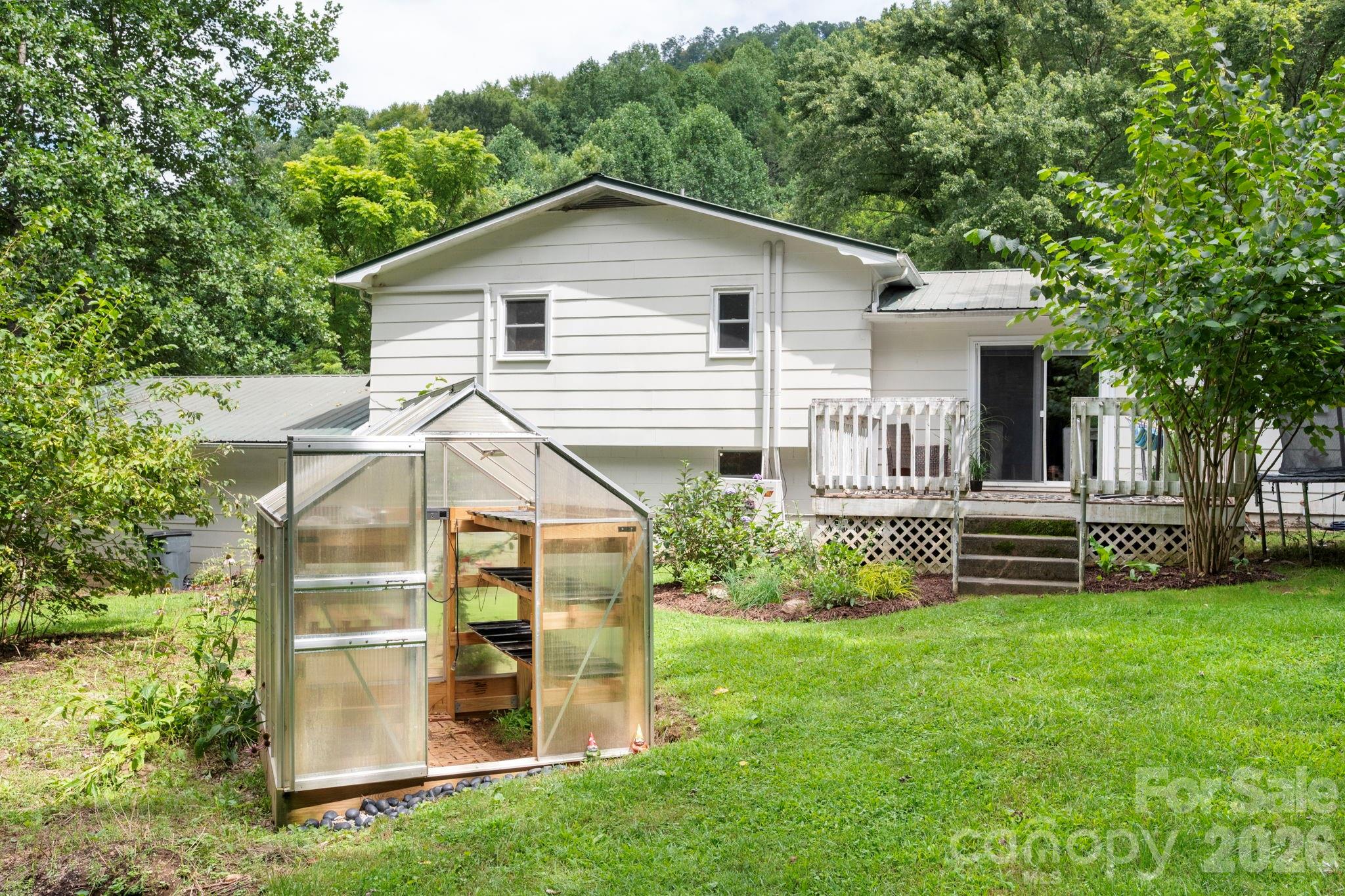 1244 Macktown Road Property Photo 24