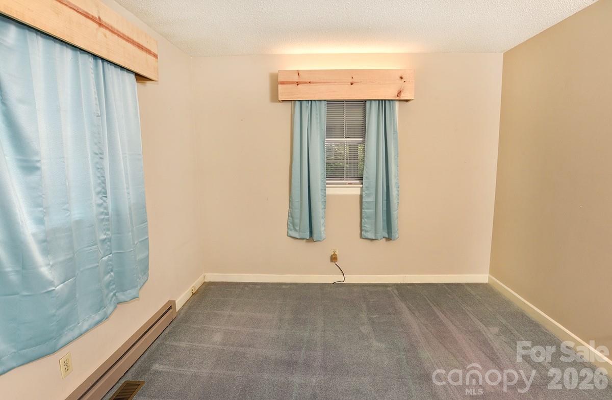 1036 S Rowan Circle Property Photo 22