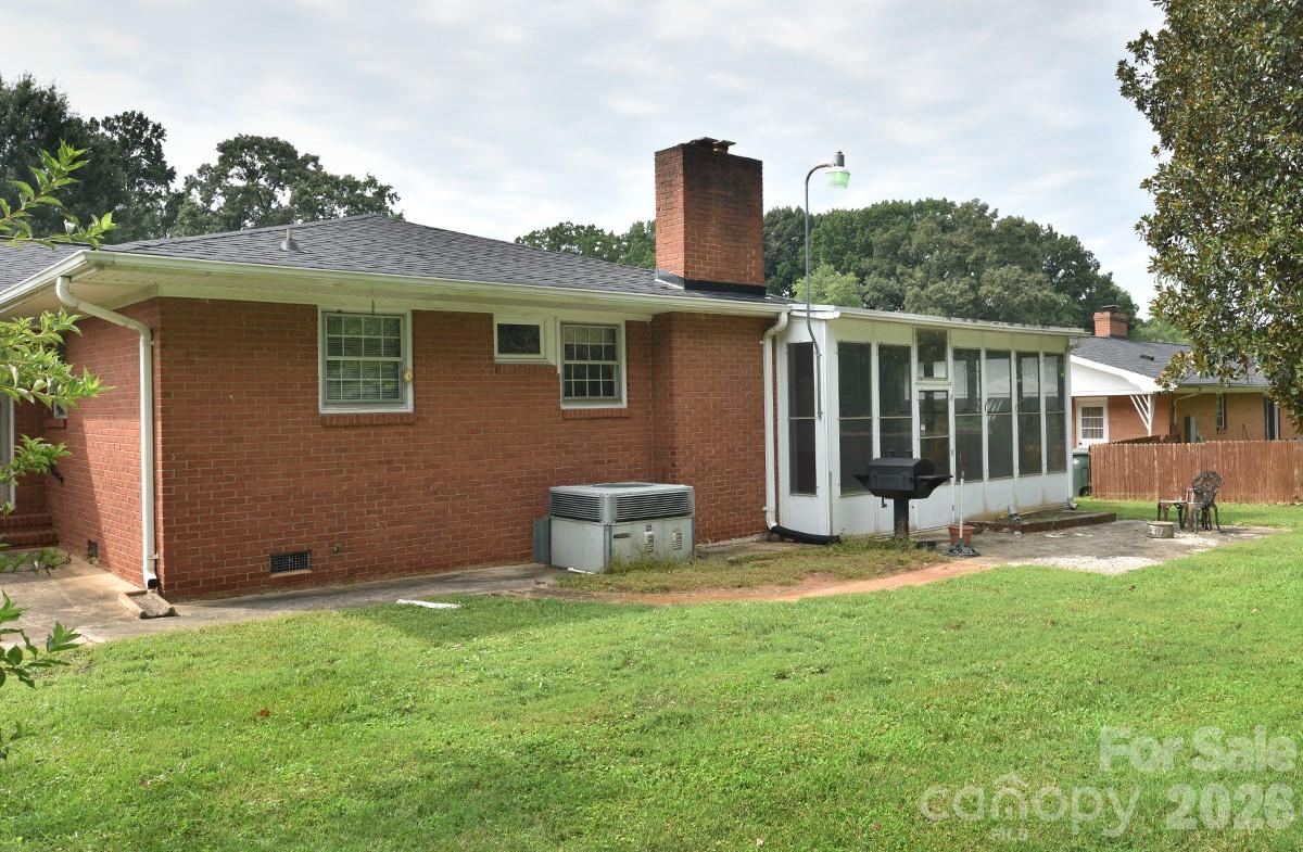 1036 S Rowan Circle Property Photo 25
