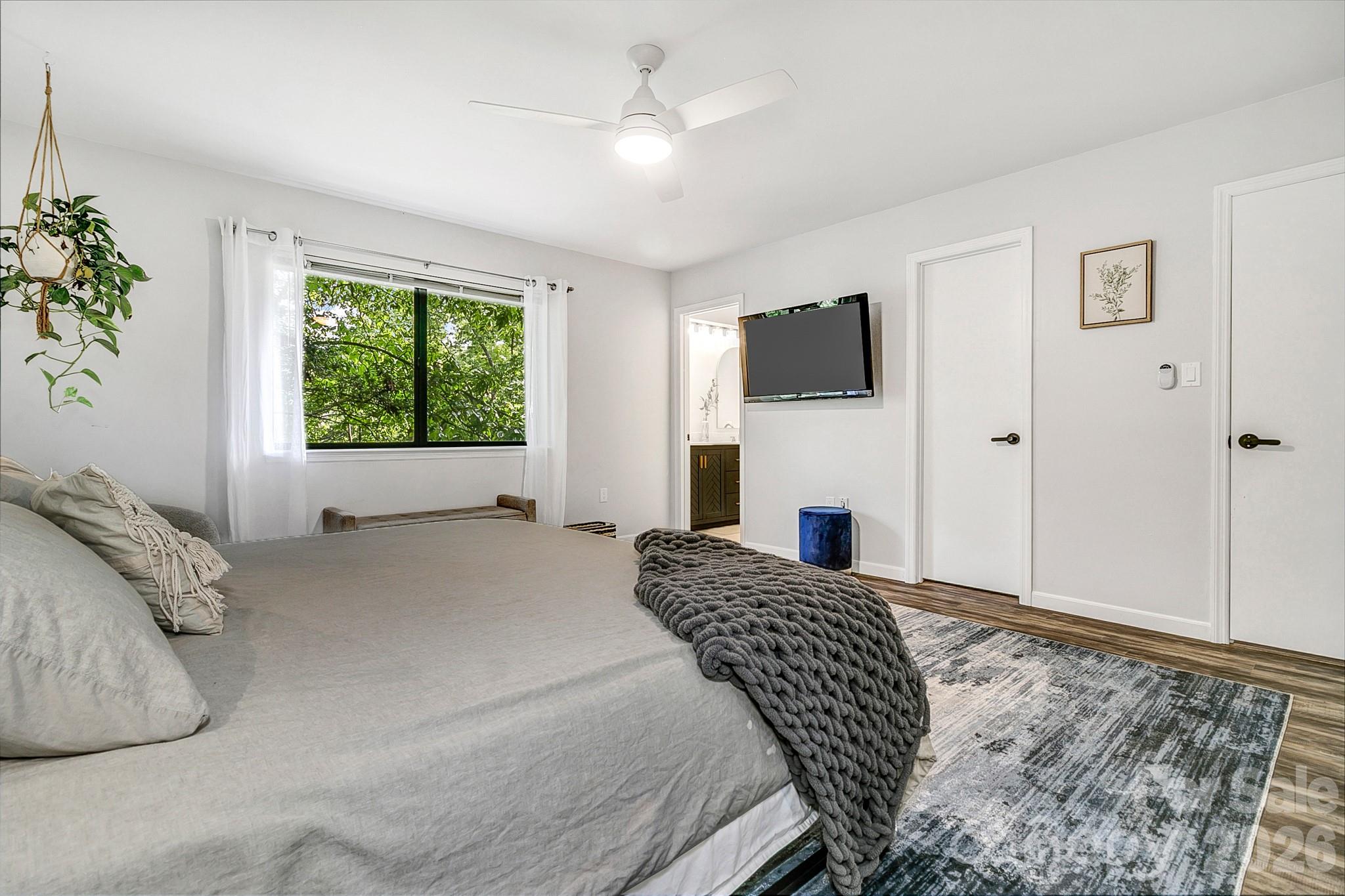 129 Melrose Court Property Photo 24