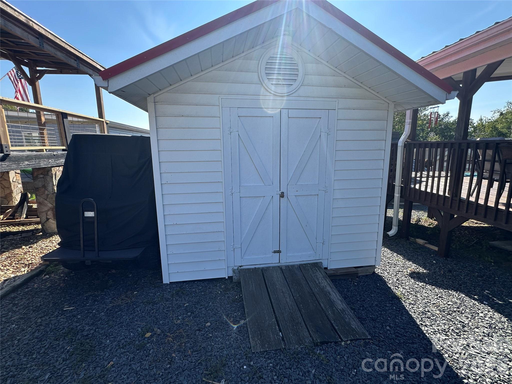 331 Mount View Lane Property Photo 29
