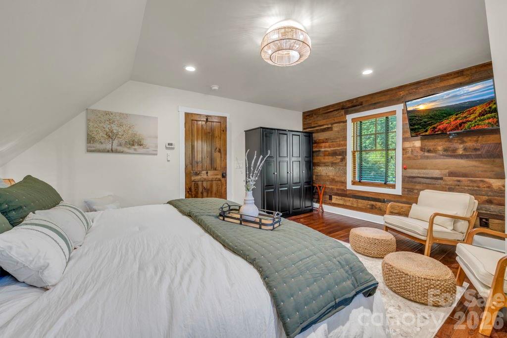 52 Eagle Cottage Lane 8 Property Photo 21