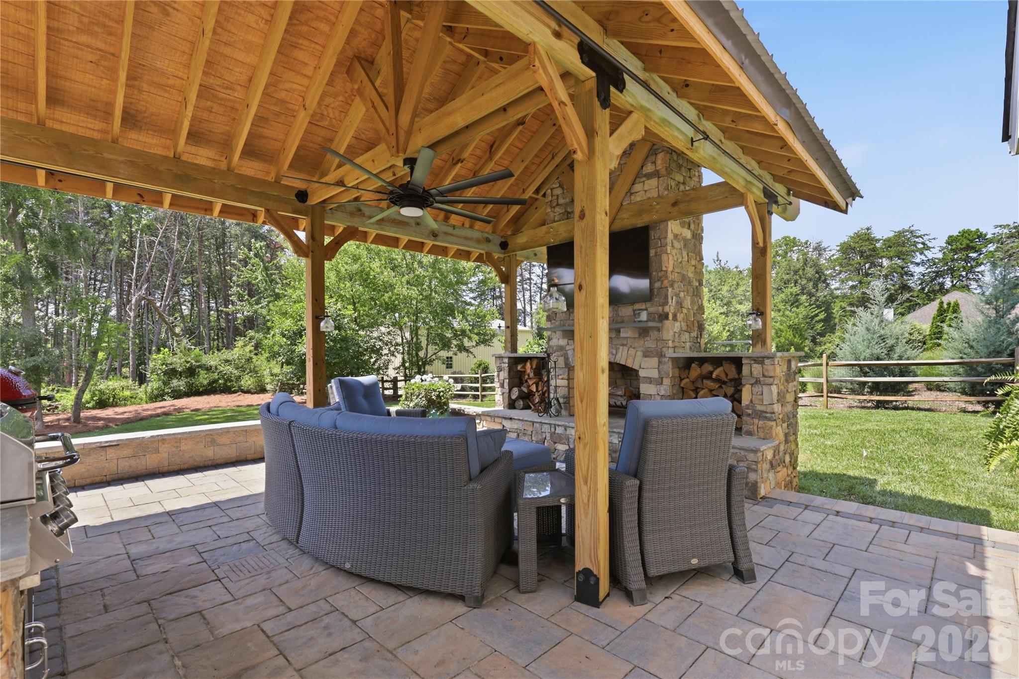 304 Stutts Road 451 Property Photo 13