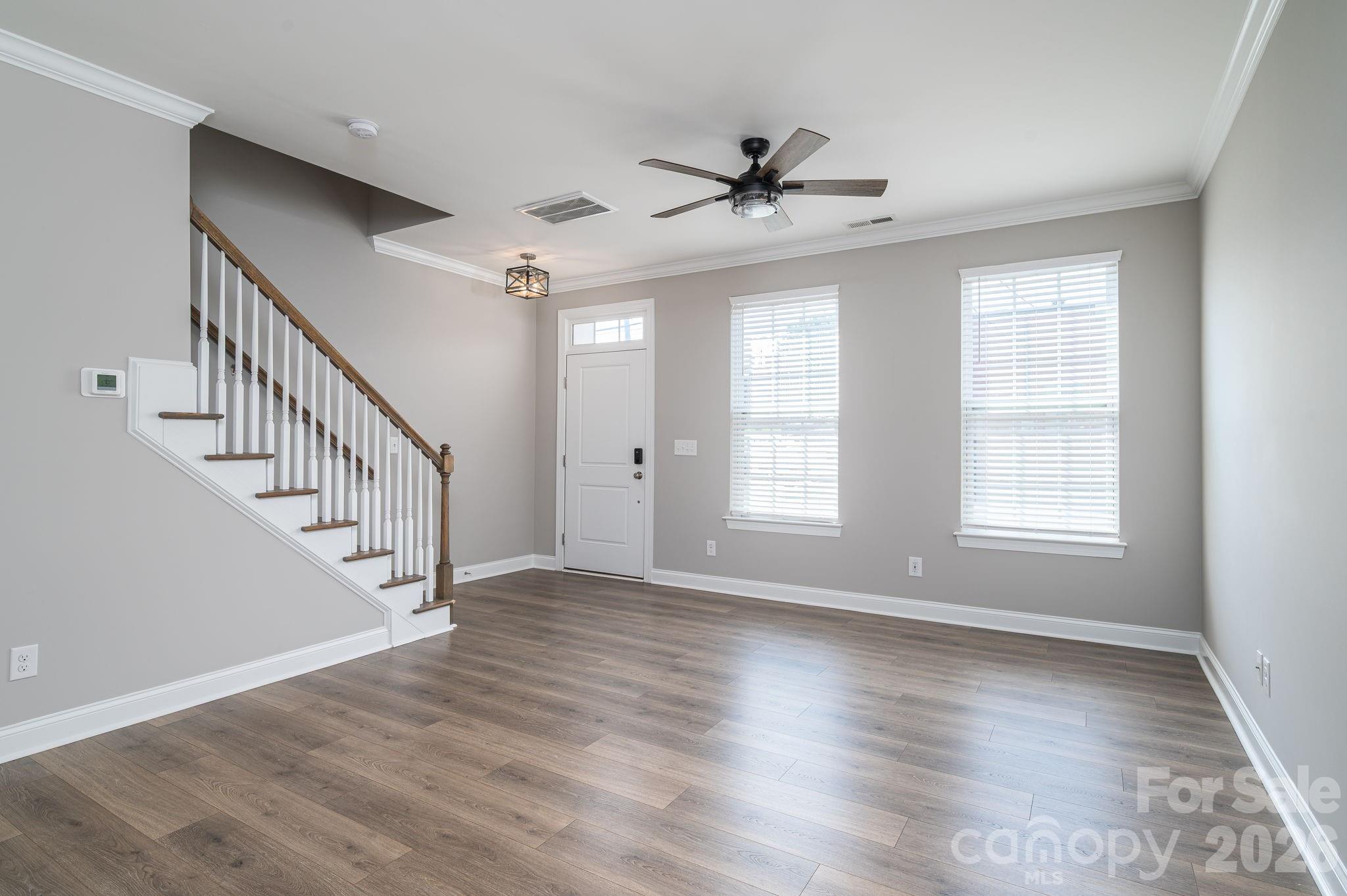 104 W Pine Street Property Photo 10