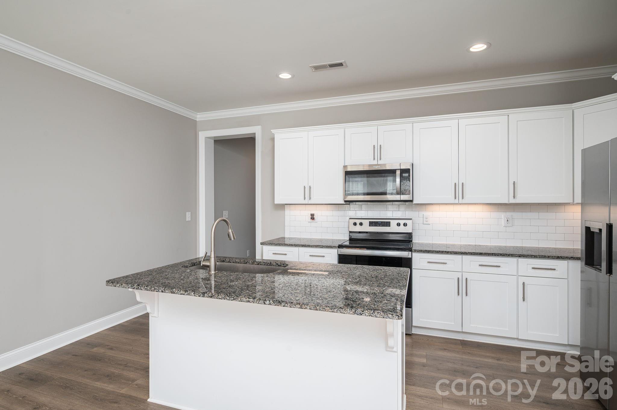 104 W Pine Street Property Photo 15