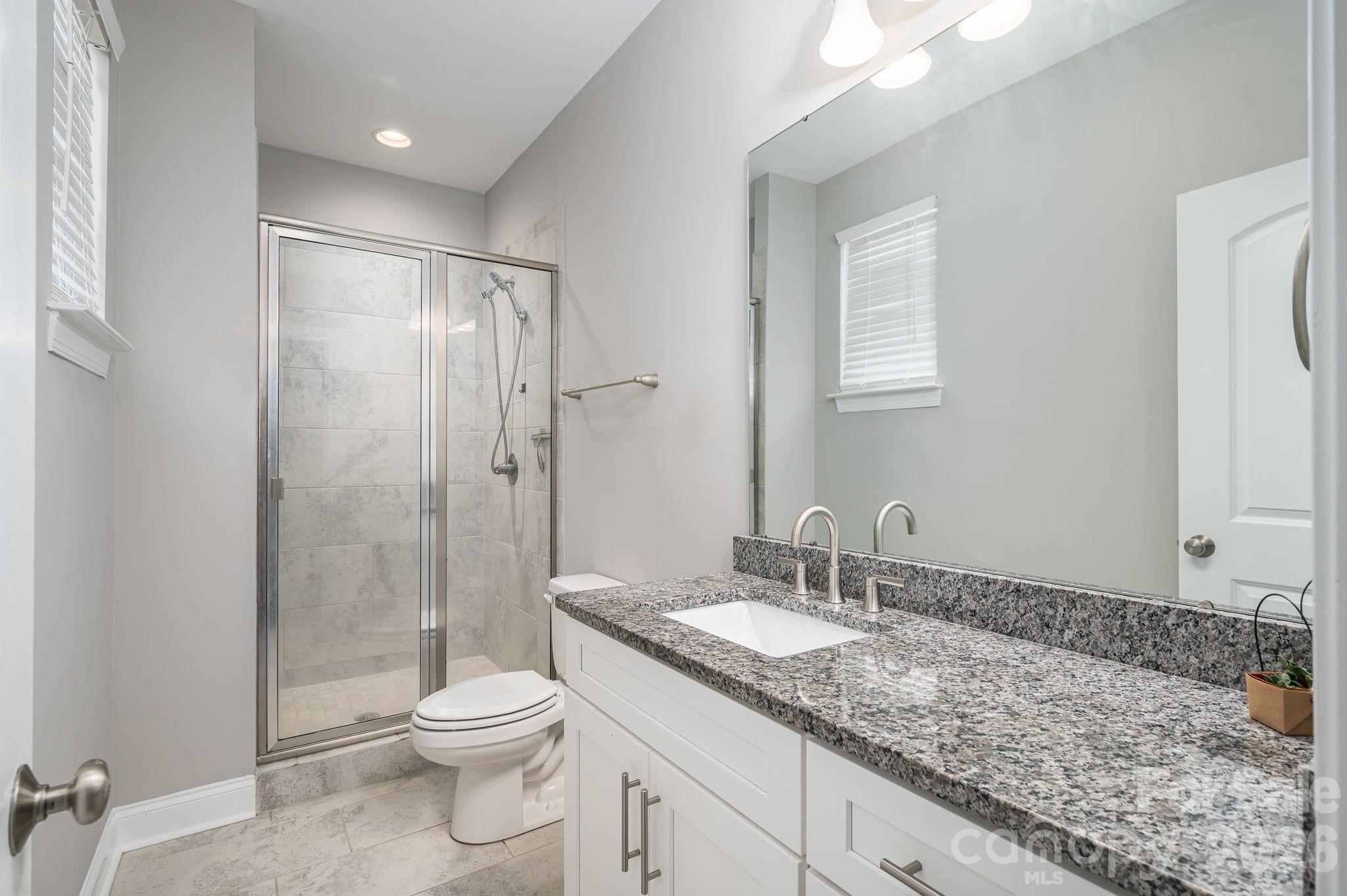 104 W Pine Street Property Photo 20
