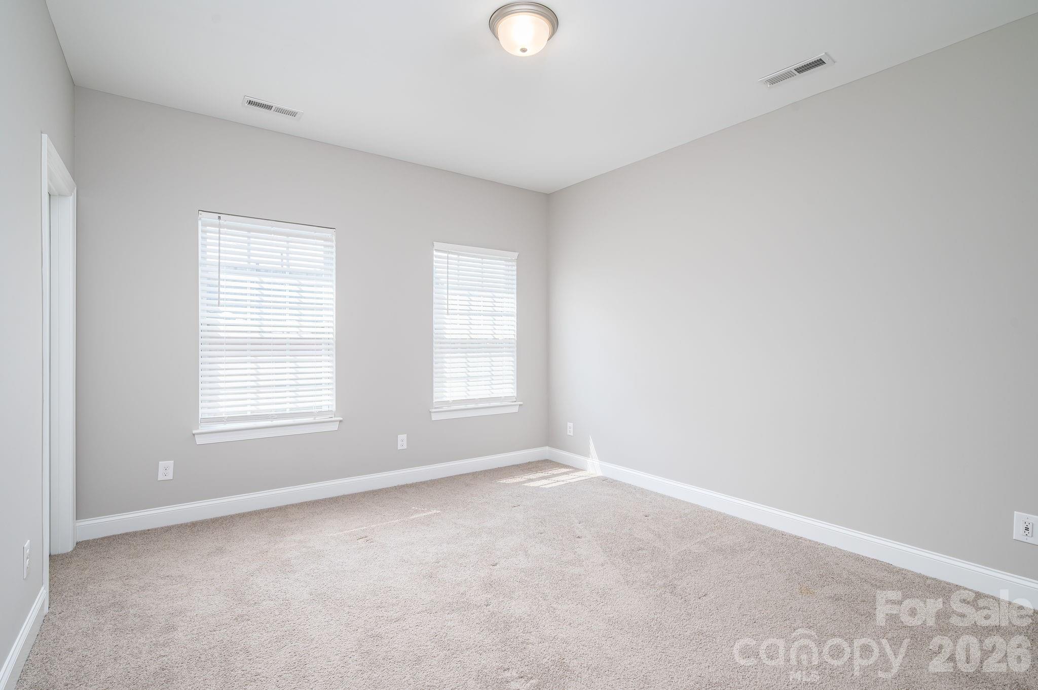 104 W Pine Street Property Photo 21