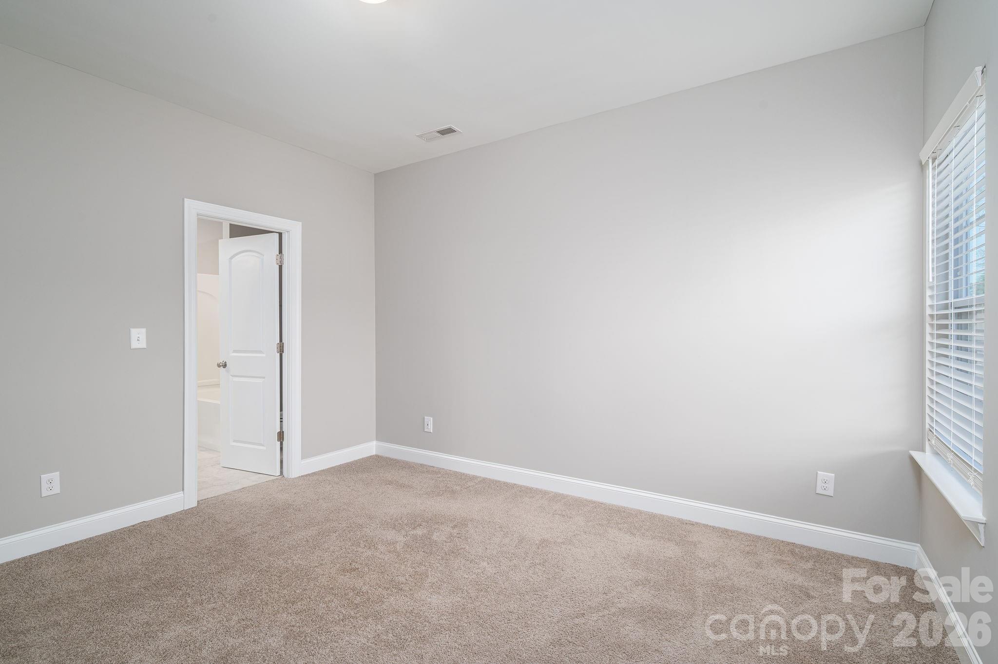 104 W Pine Street Property Photo 26