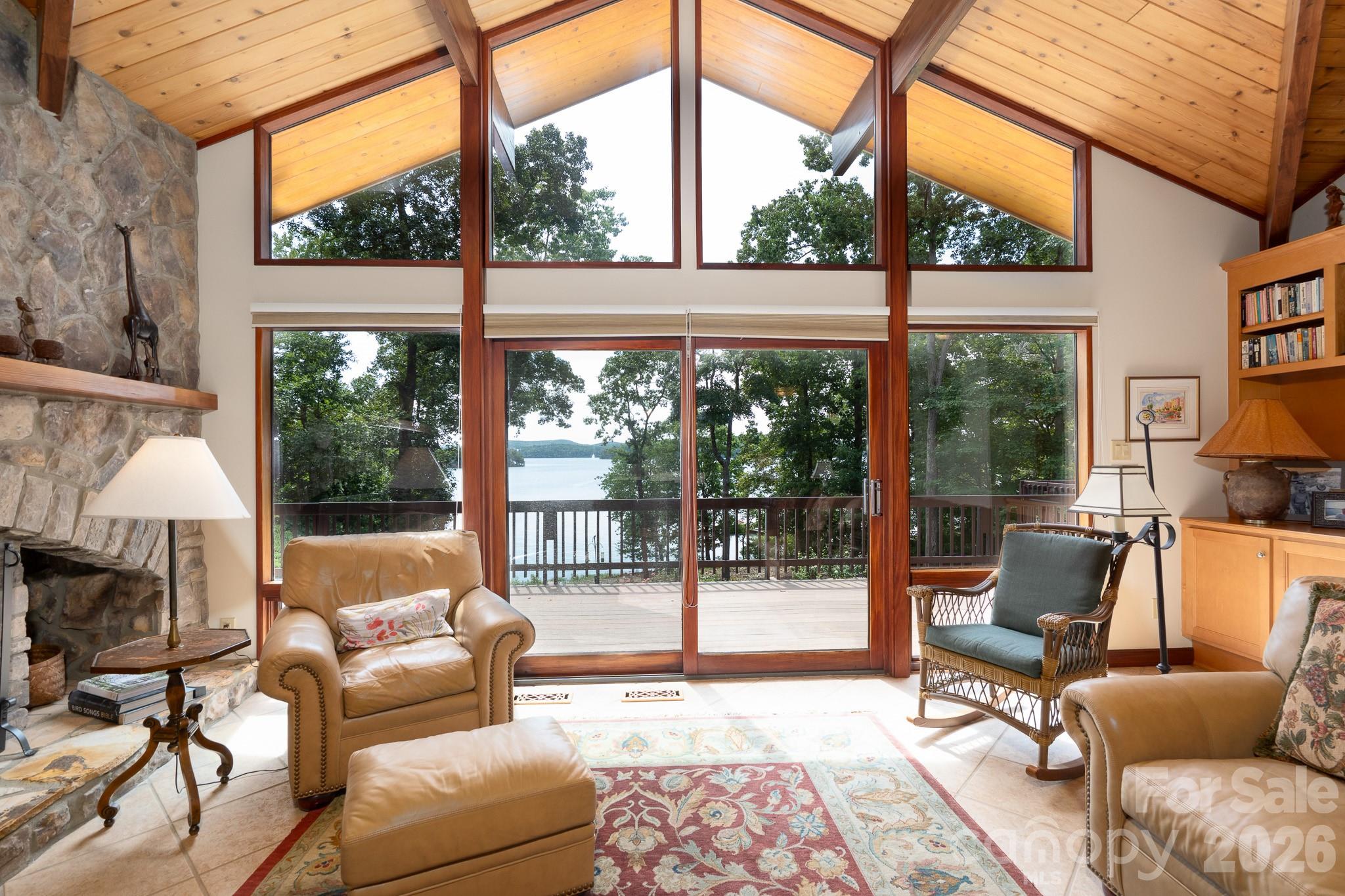 137 Windy Hill Cove Property Photo 9