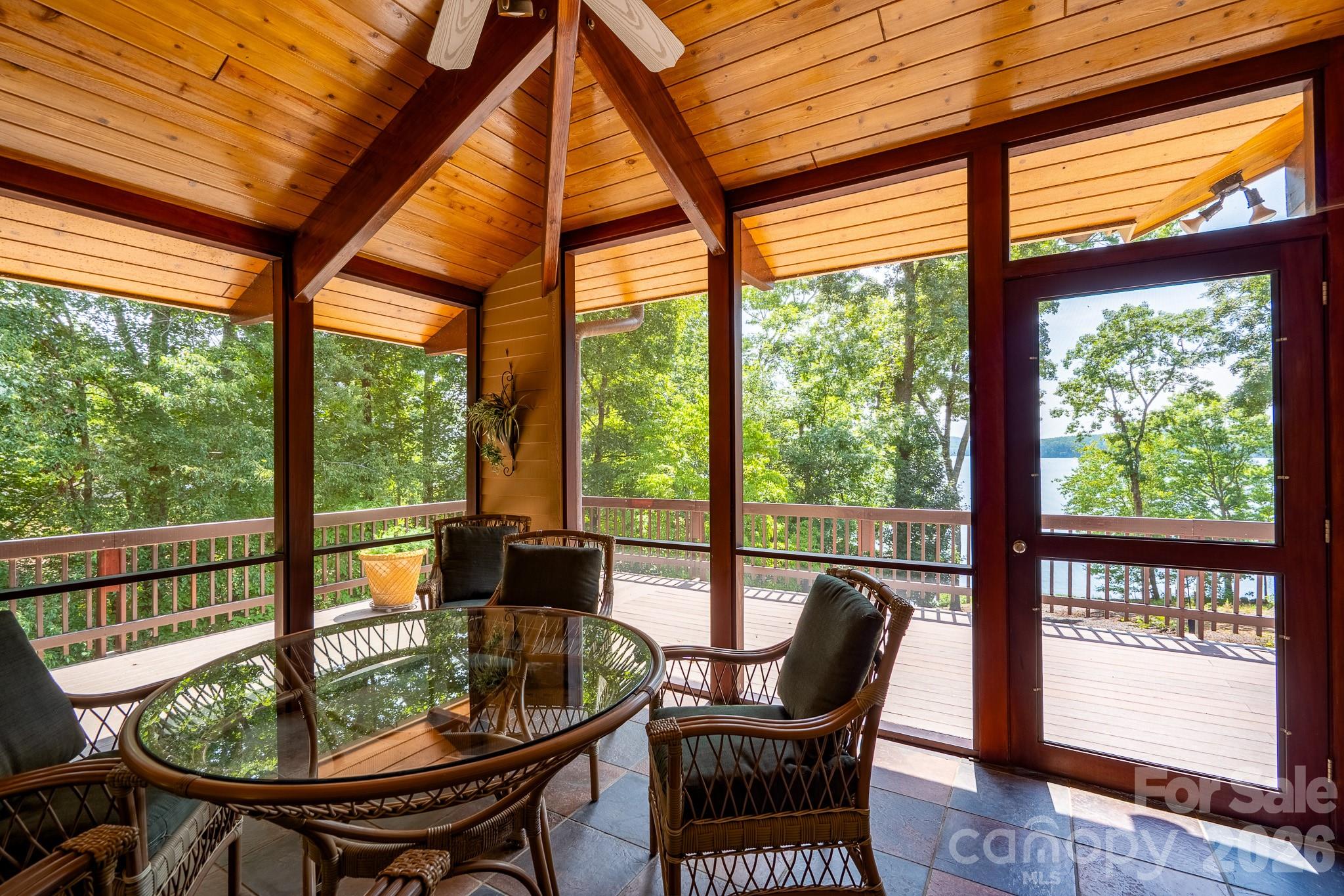 137 Windy Hill Cove Property Photo 38