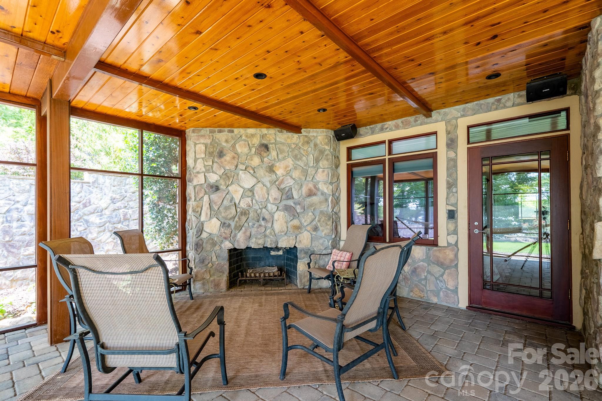 137 Windy Hill Cove Property Photo 42