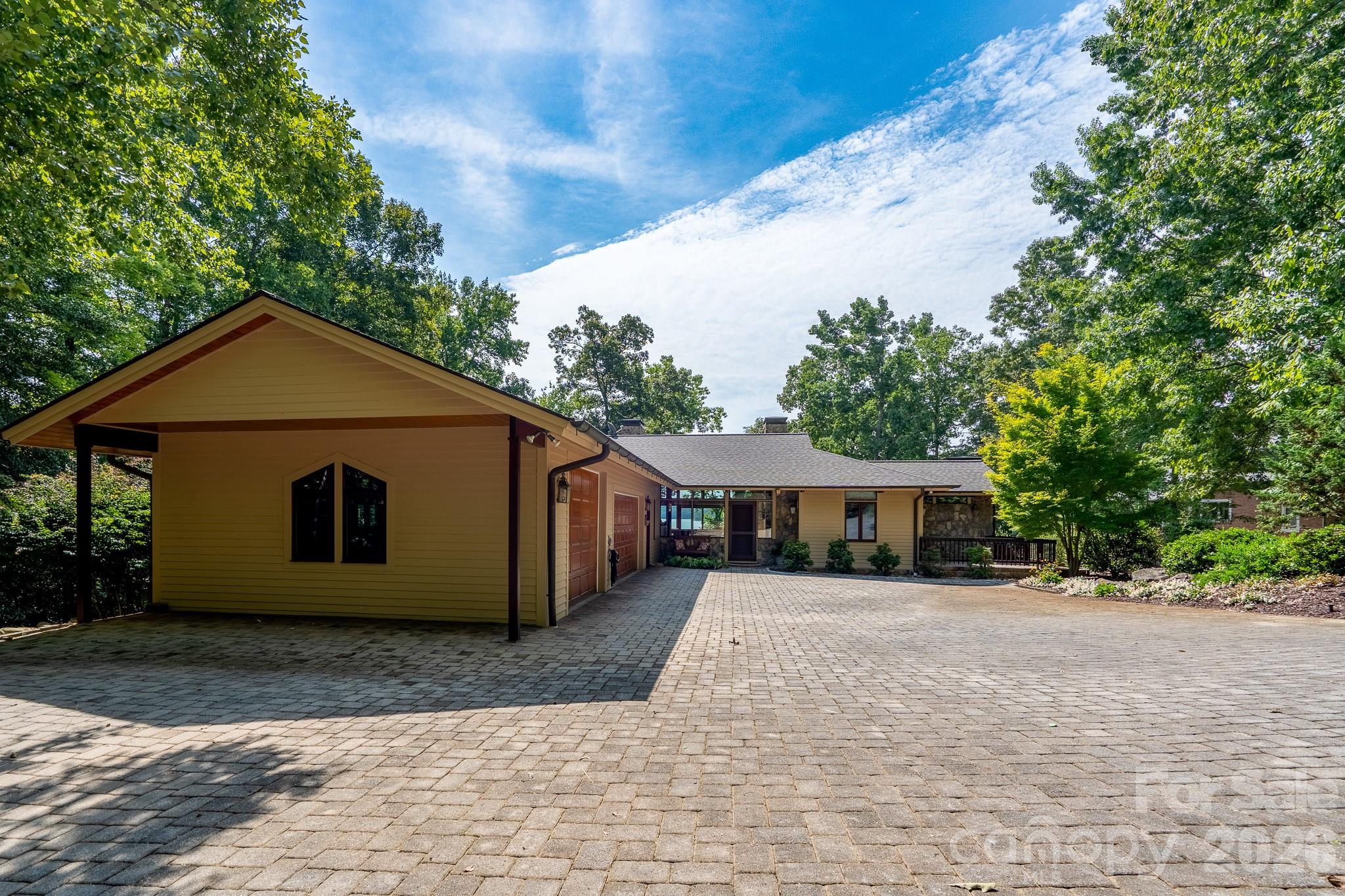 137 Windy Hill Cove Property Photo 44