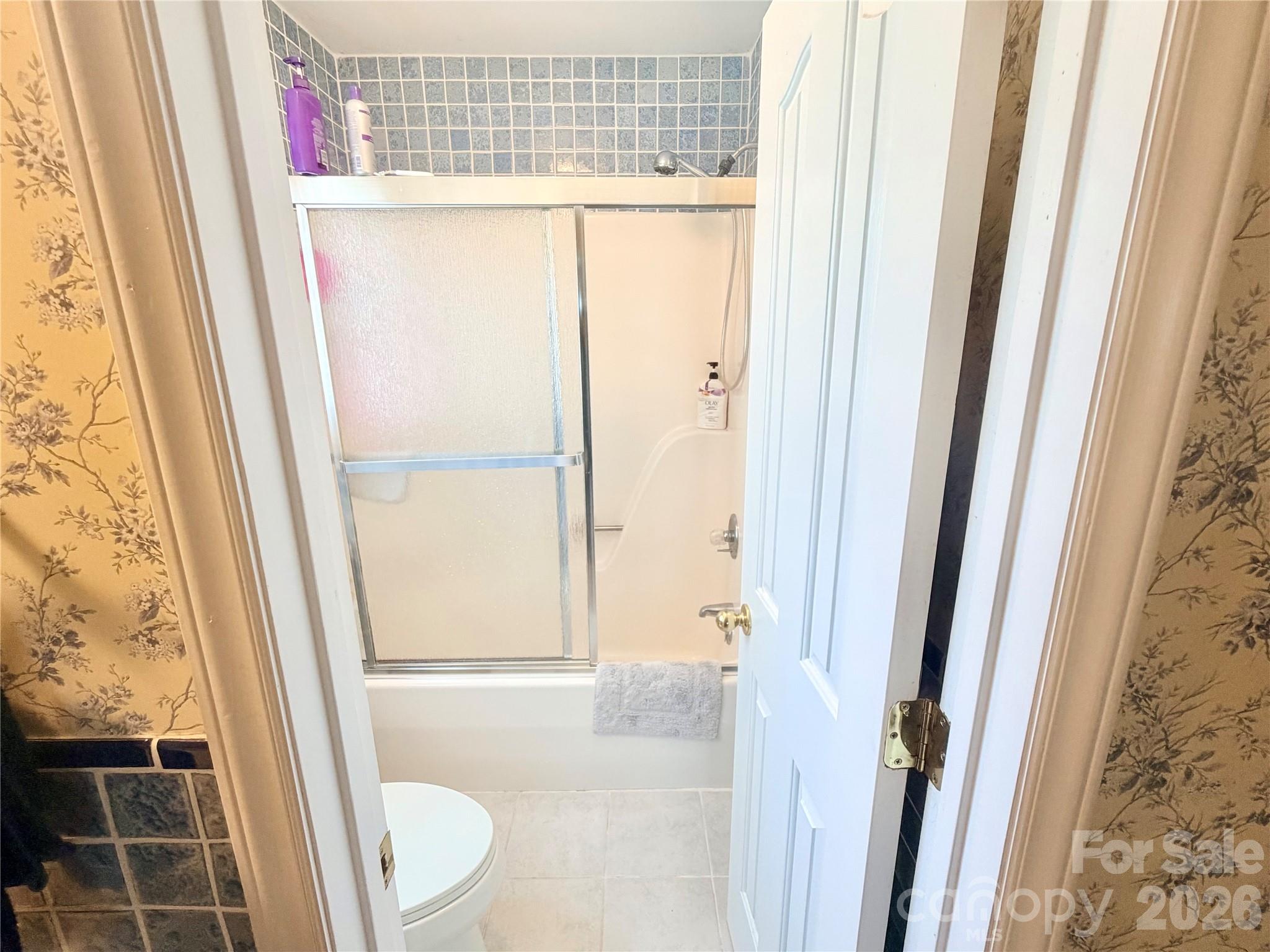 1070 W River Run Property Photo 18
