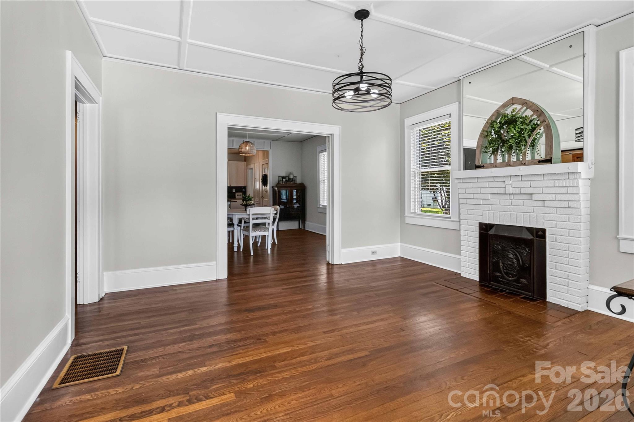 112 Pressley Street Property Photo 5