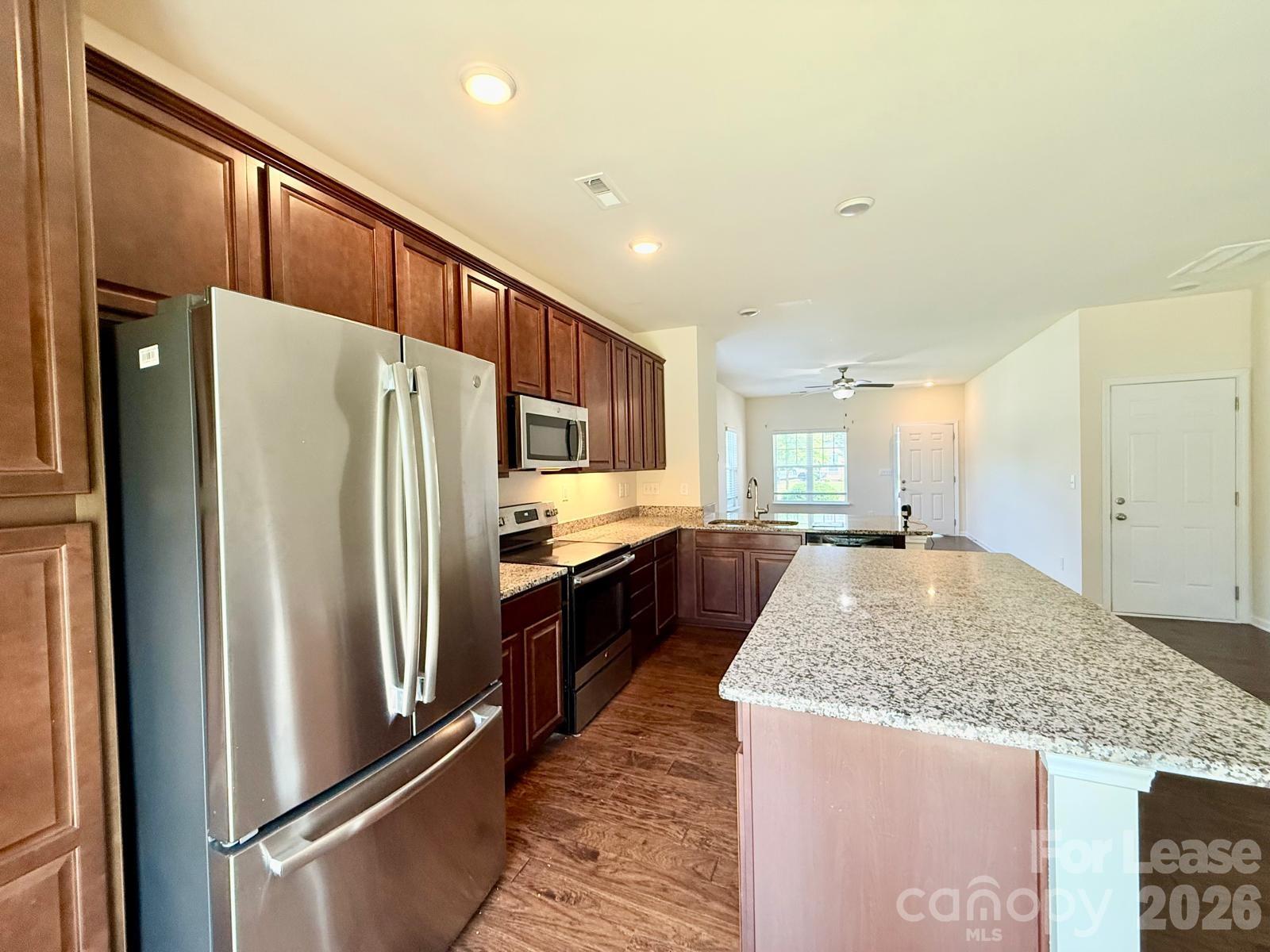 5512 John Mcdowell Place Property Photo 3