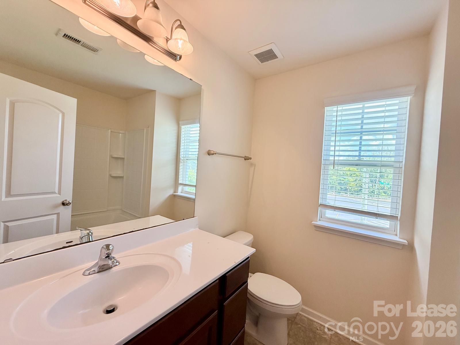 5512 John Mcdowell Place Property Photo 12