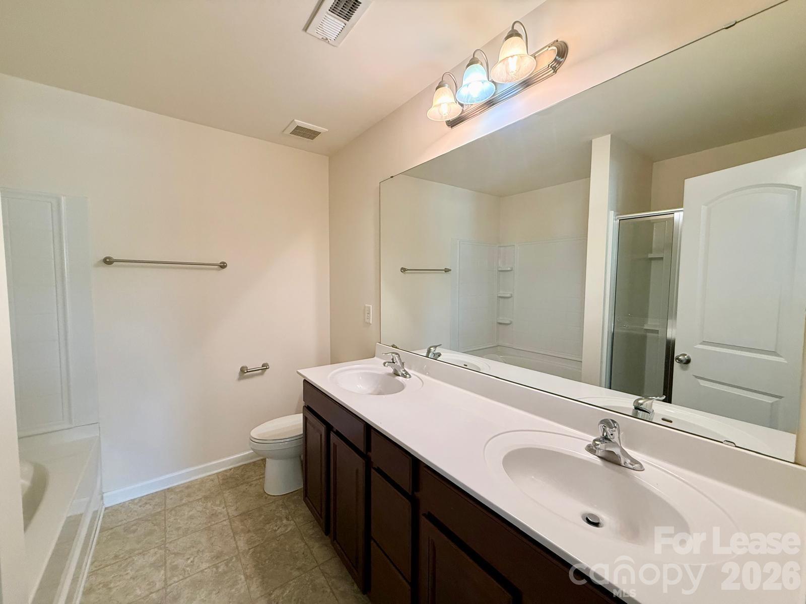 5512 John Mcdowell Place Property Photo 13