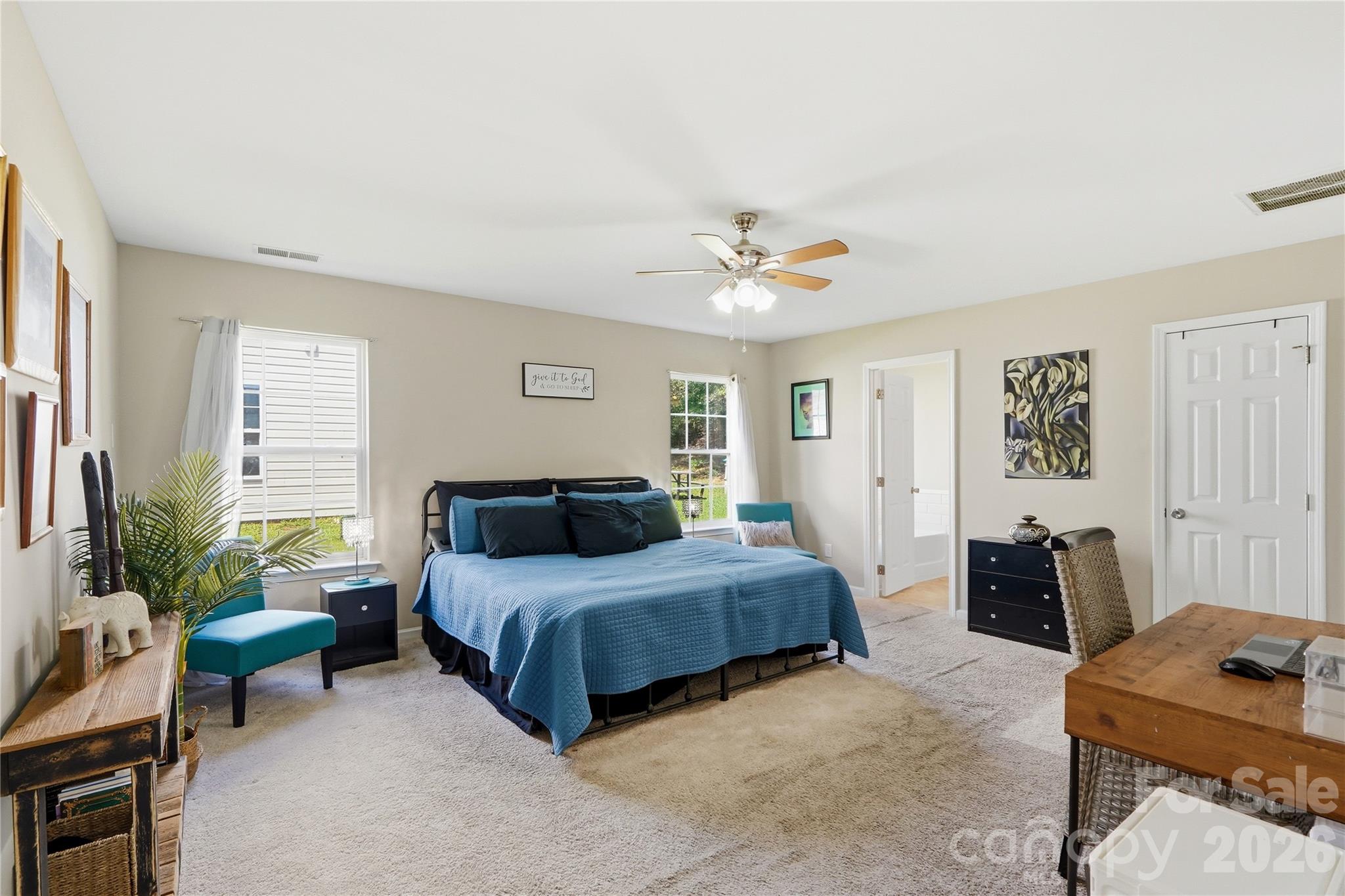 2925 Deep Cove Drive Property Photo 10