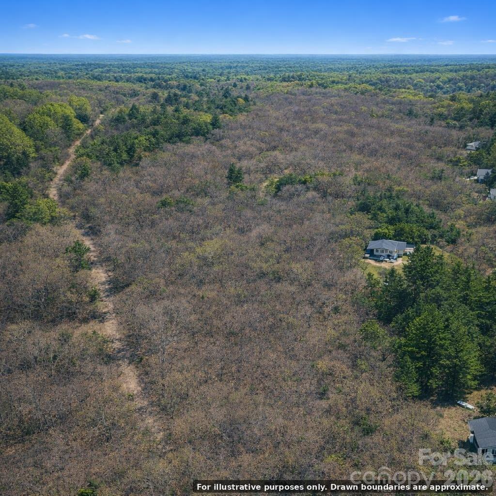 1041 Sunshine Circle Property Photo 3
