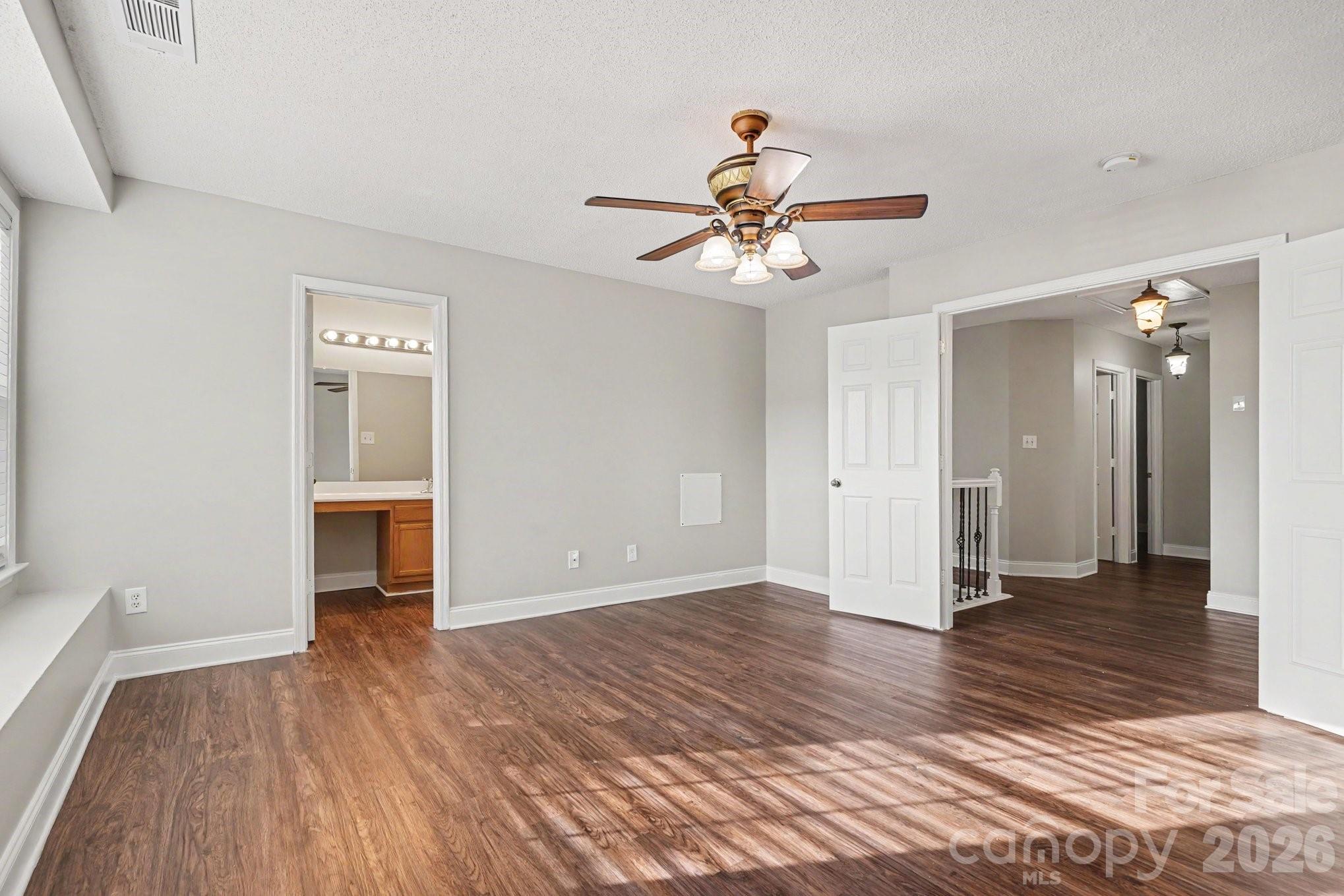 13634 Riding Hill Avenue Property Photo 14