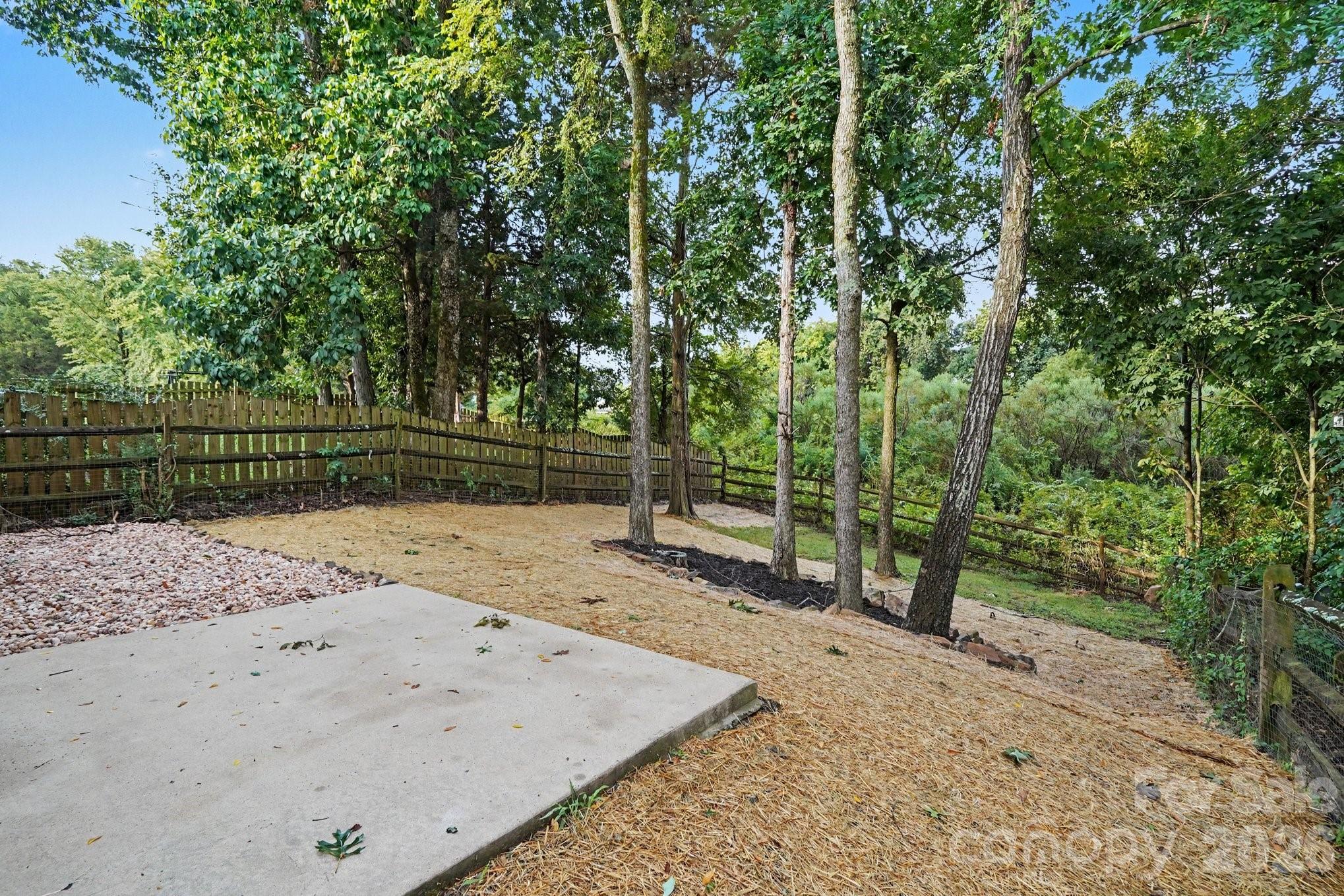 13634 Riding Hill Avenue Property Photo 21