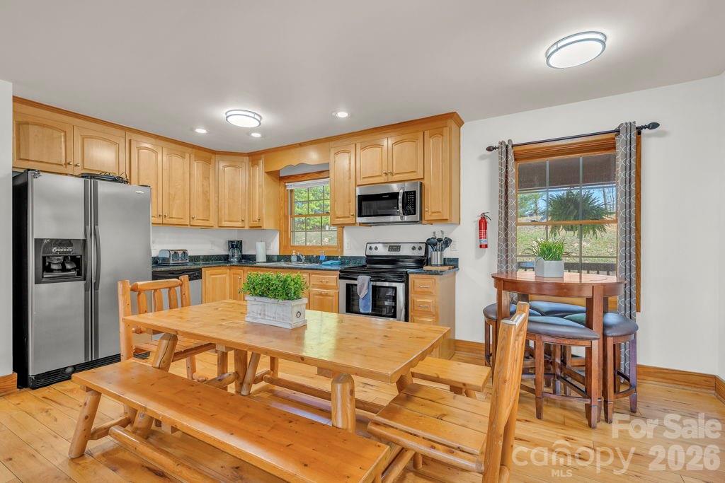 672 Cedar Trail Property Photo 4
