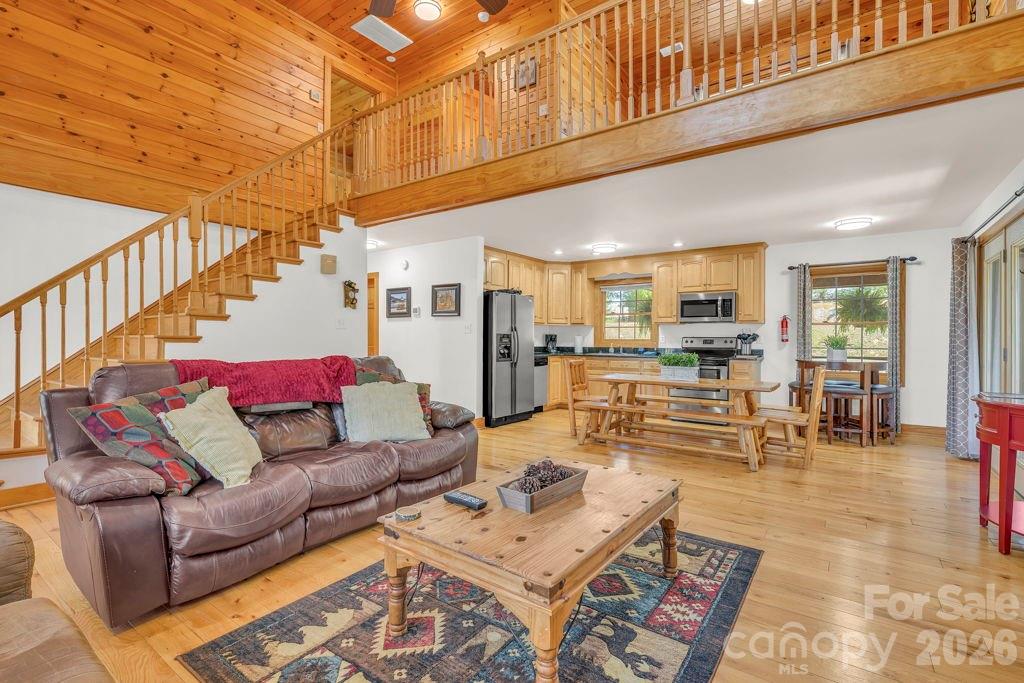 672 Cedar Trail Property Photo 9