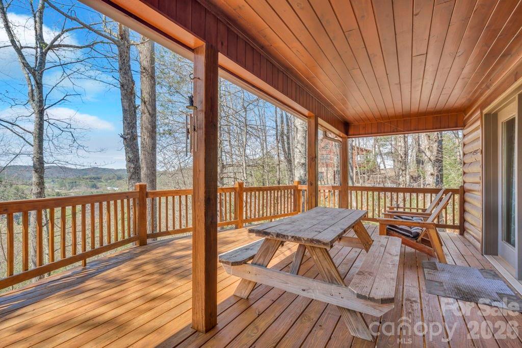 672 Cedar Trail Property Photo 16