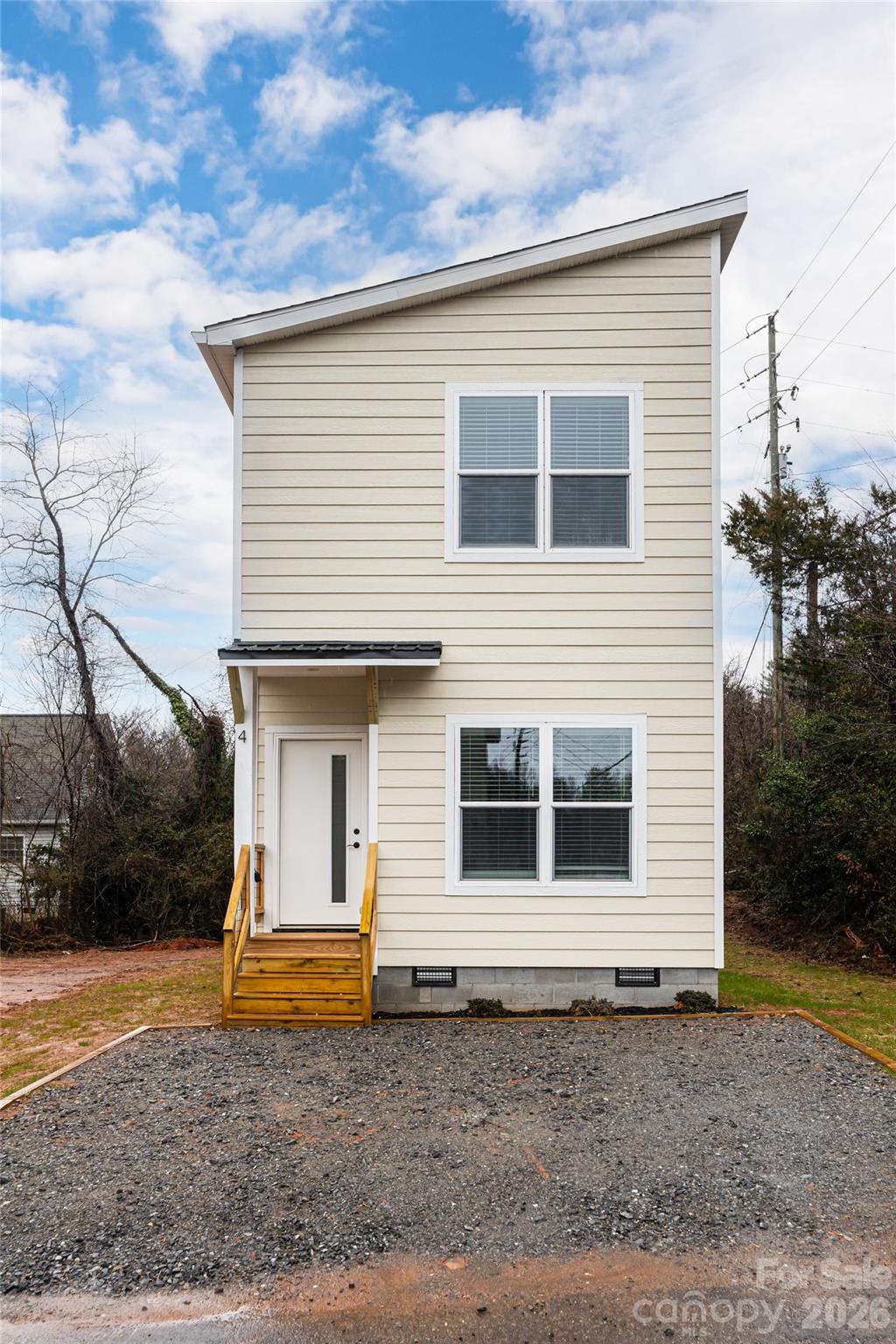 4 & 10 Wyndom Lane Property Photo 4
