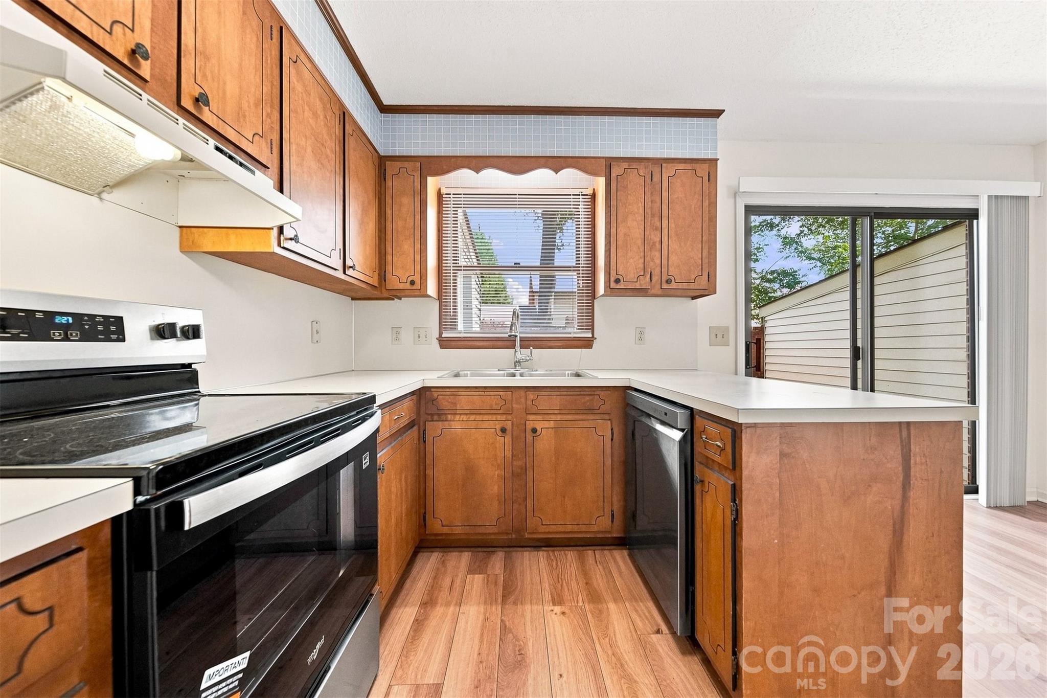 1330 5th Street 102 Property Photo 11