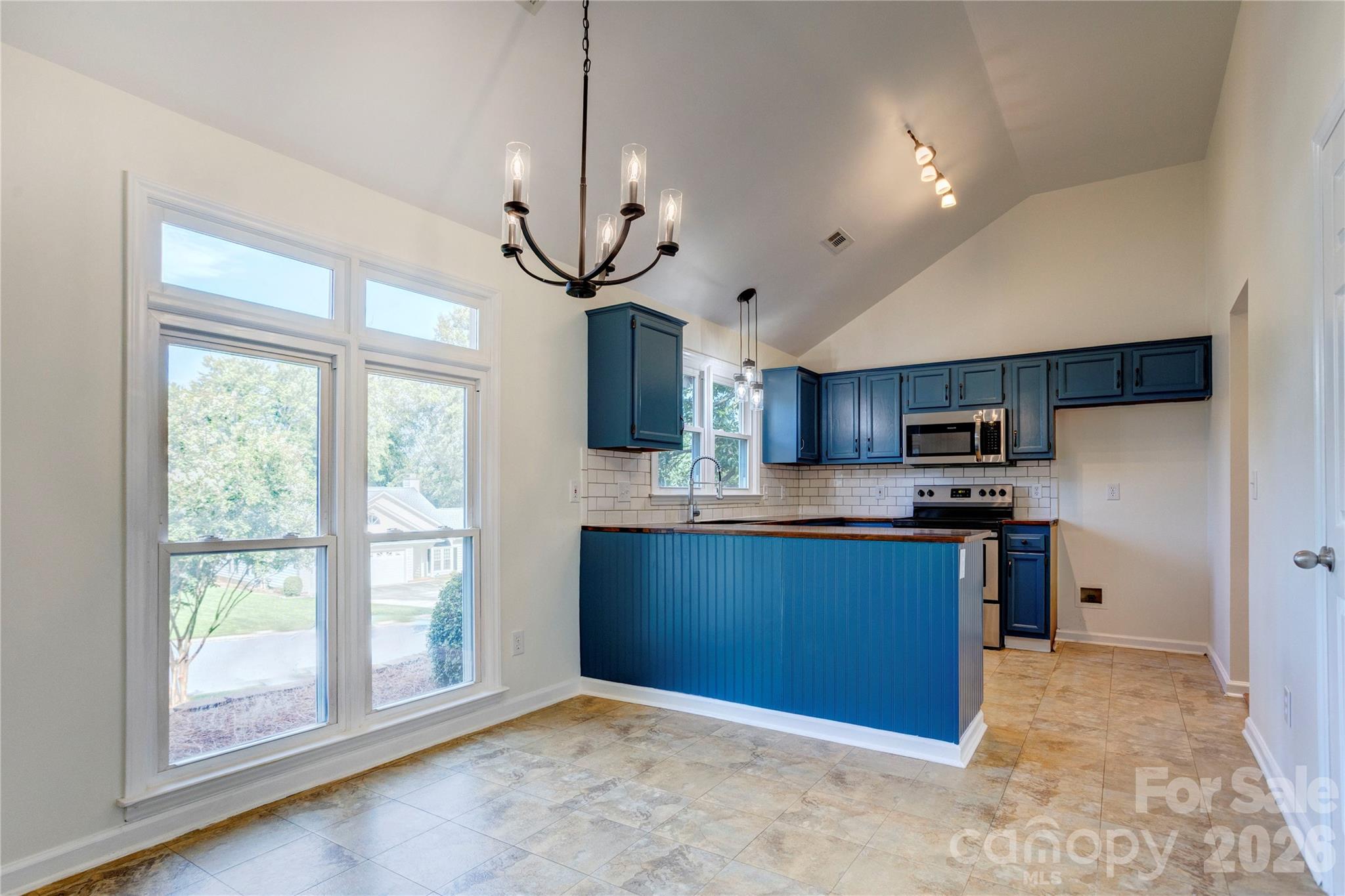 156 Edgewater Drive Property Photo 3