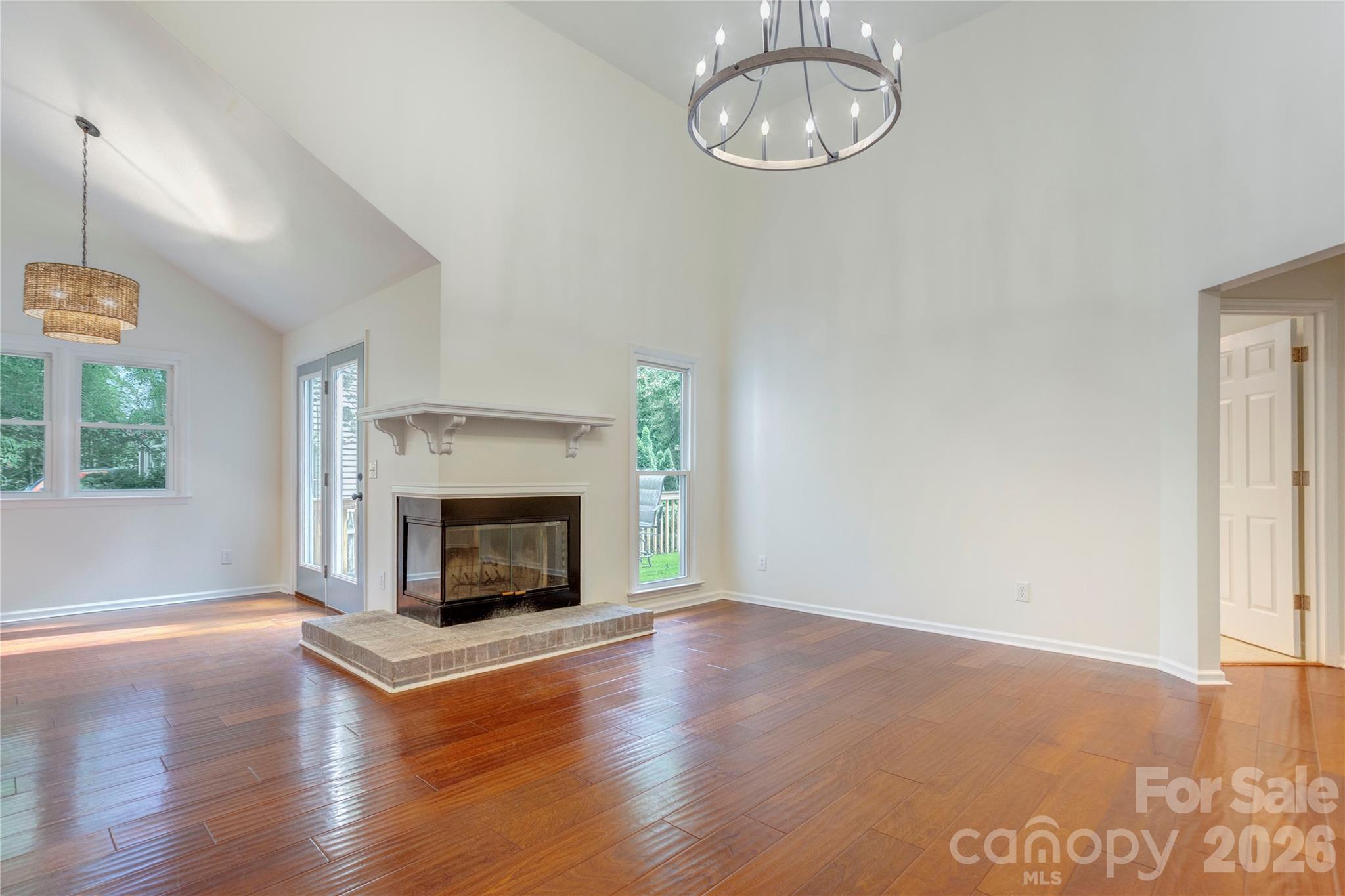 156 Edgewater Drive Property Photo 10
